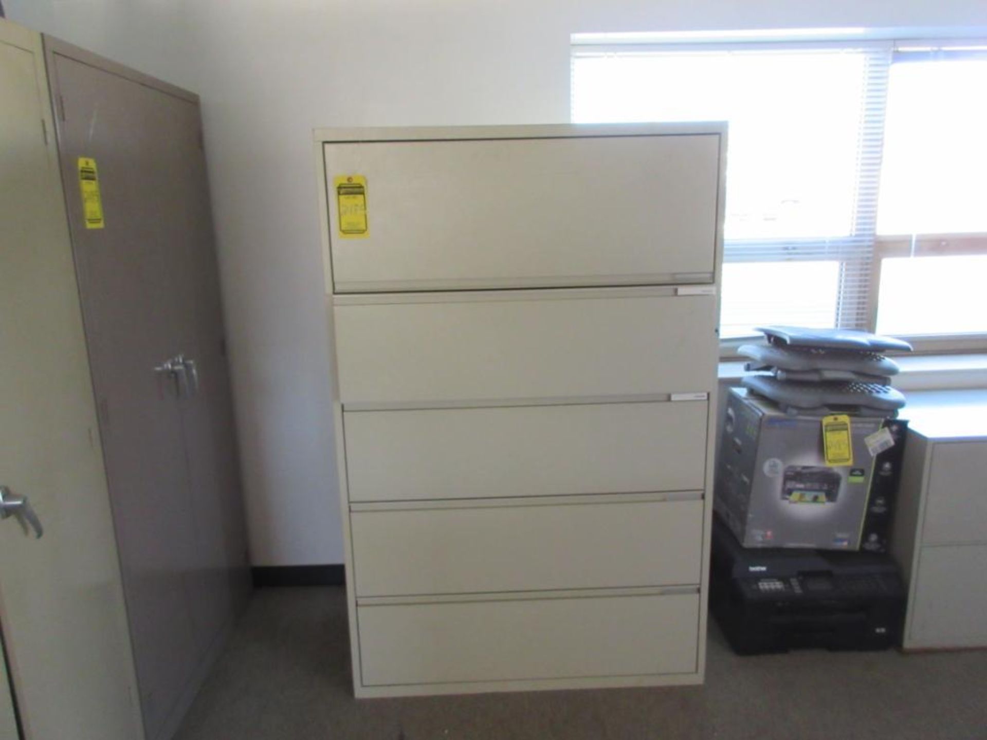 ASSORTED 2-DOOR CABINETS, LATERAL FILE CABINETS, DISPLAY UNIT, TABLES, VIDEO SCREEN - Bild 2 aus 15