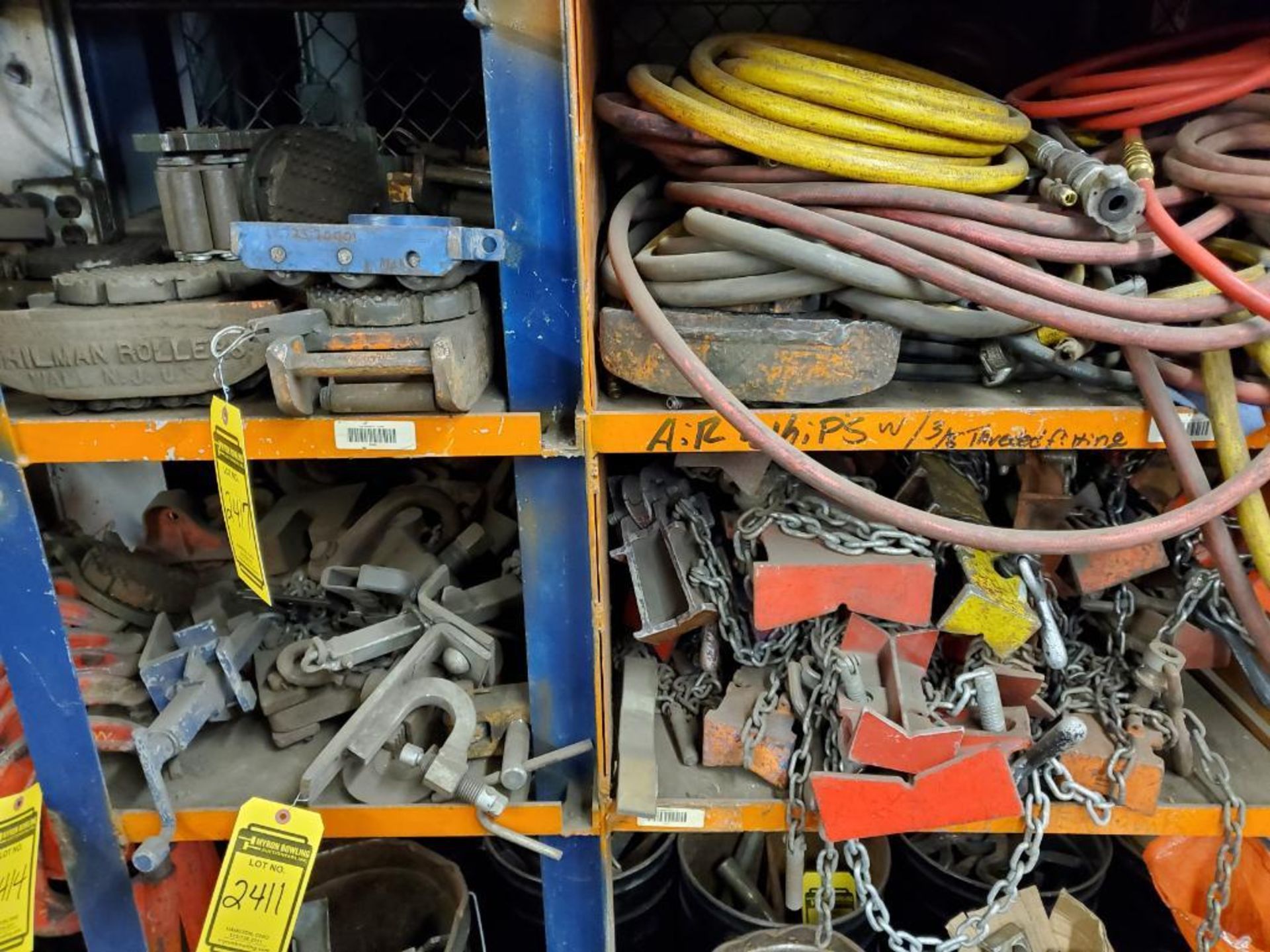 ASSORTED AIR HOSES AND FITTINGS, CLAMPS, DRIFT PINS, WEDGES AIR TOOLS, PULLEYS , AIR TUBE CUTTERS, T - Bild 4 aus 14