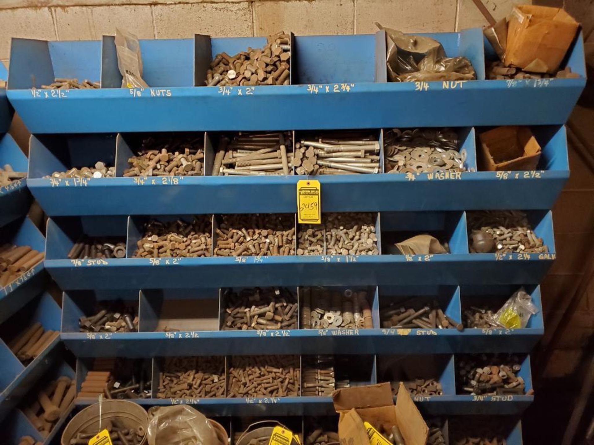 LARGE LOT OF LARGE NUTS, BOLTS AND WASHERS, ROUGH SERVICE LIGHT BULBS, FILE CABINETS - Bild 8 aus 11