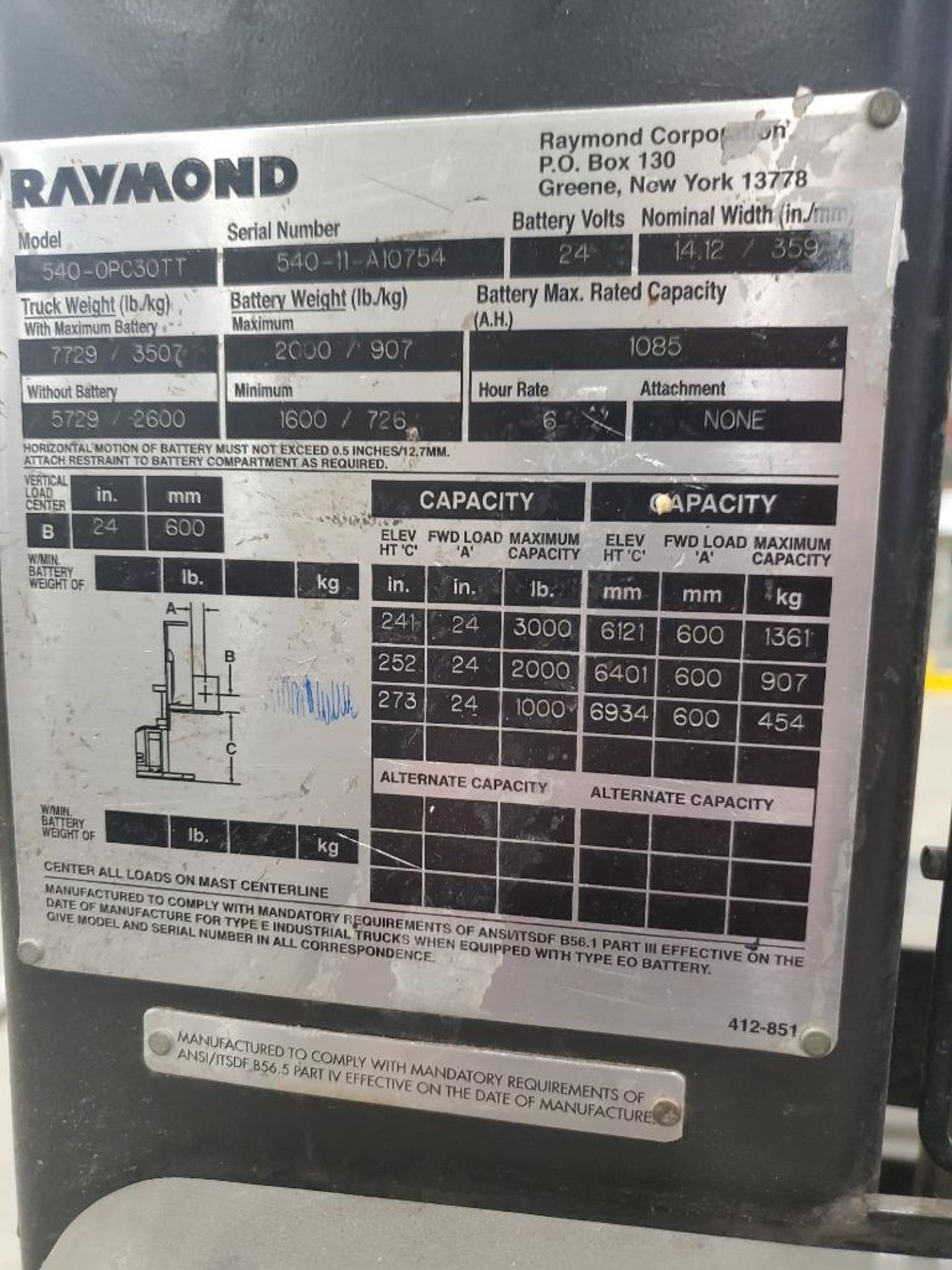 2011 RAYMOND 3,000 LB. CAPACITY ORDER PICKER; MODEL 540-OPC30TT, S/N 540-11-A10754, ELECTRIC, 12,205 - Image 6 of 7