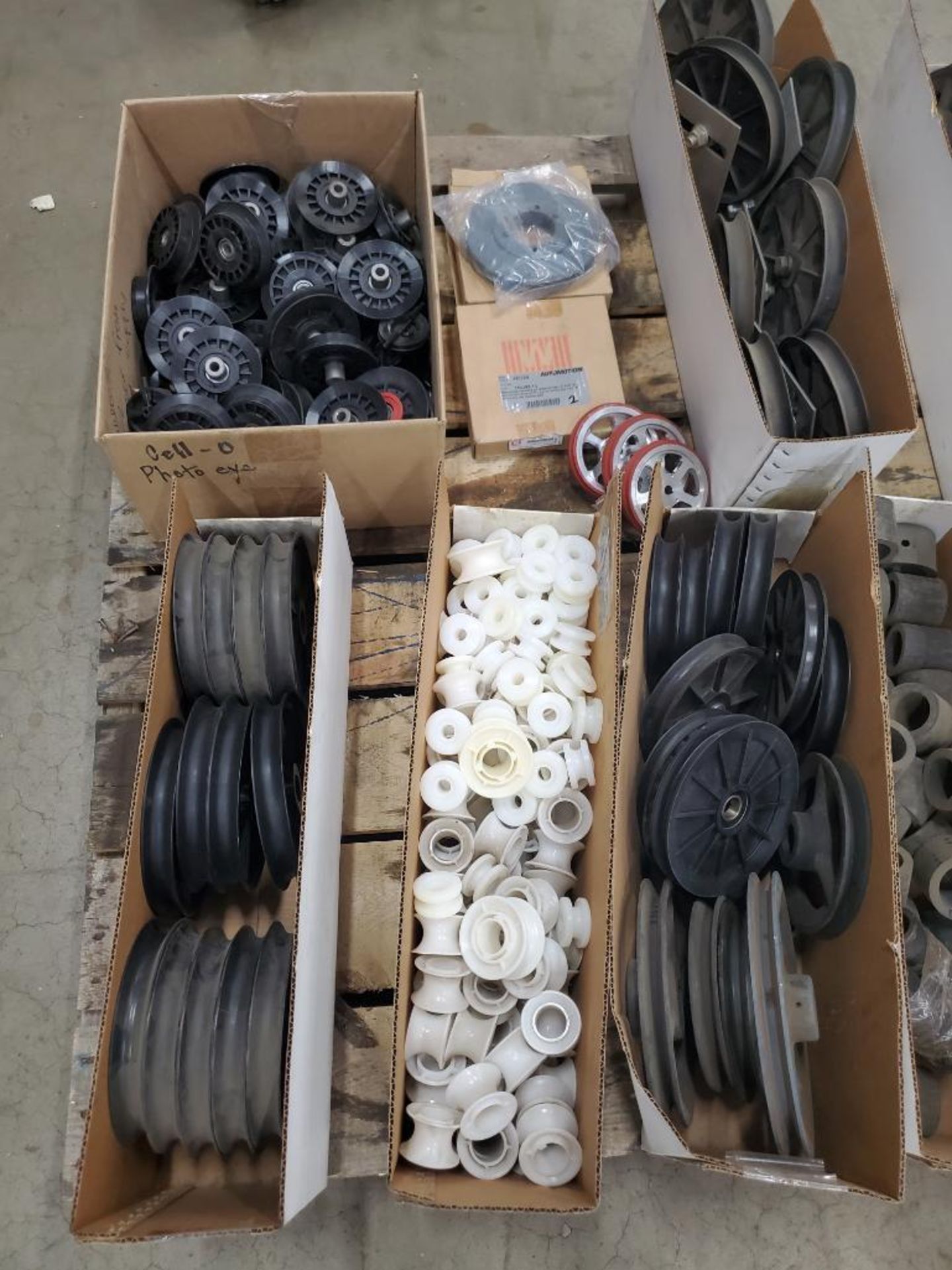 SKID OF ASSORTED RAPISTAN SHEEVES, LIMESHAFTS SPOOLS, RUBBER SLEEVES, SINGLE FLANGES IDLERS, - Image 2 of 3