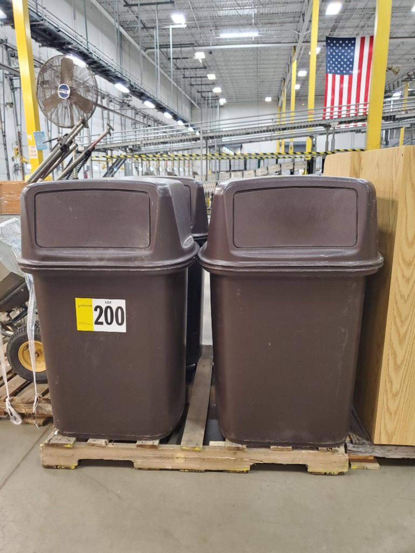 (4) RUBBERMAID TRASH CANS ***LOCATED AT 13000 DARICE PARKWAY, STRONGSVILLE, OH***