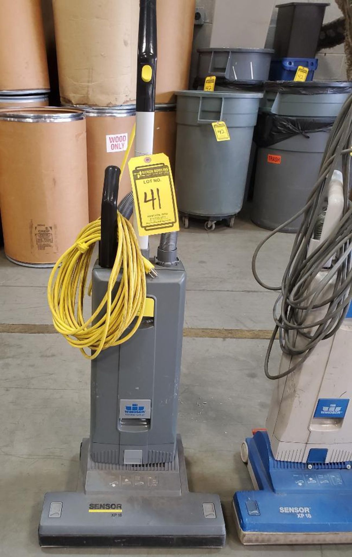 (3) WINDSOR SENSOR XP 18 VACUUM CLEANERS ***LOCATED AT 12850 DARICE PARKWAY, STRONGSVILLE, OH*** - Image 2 of 4