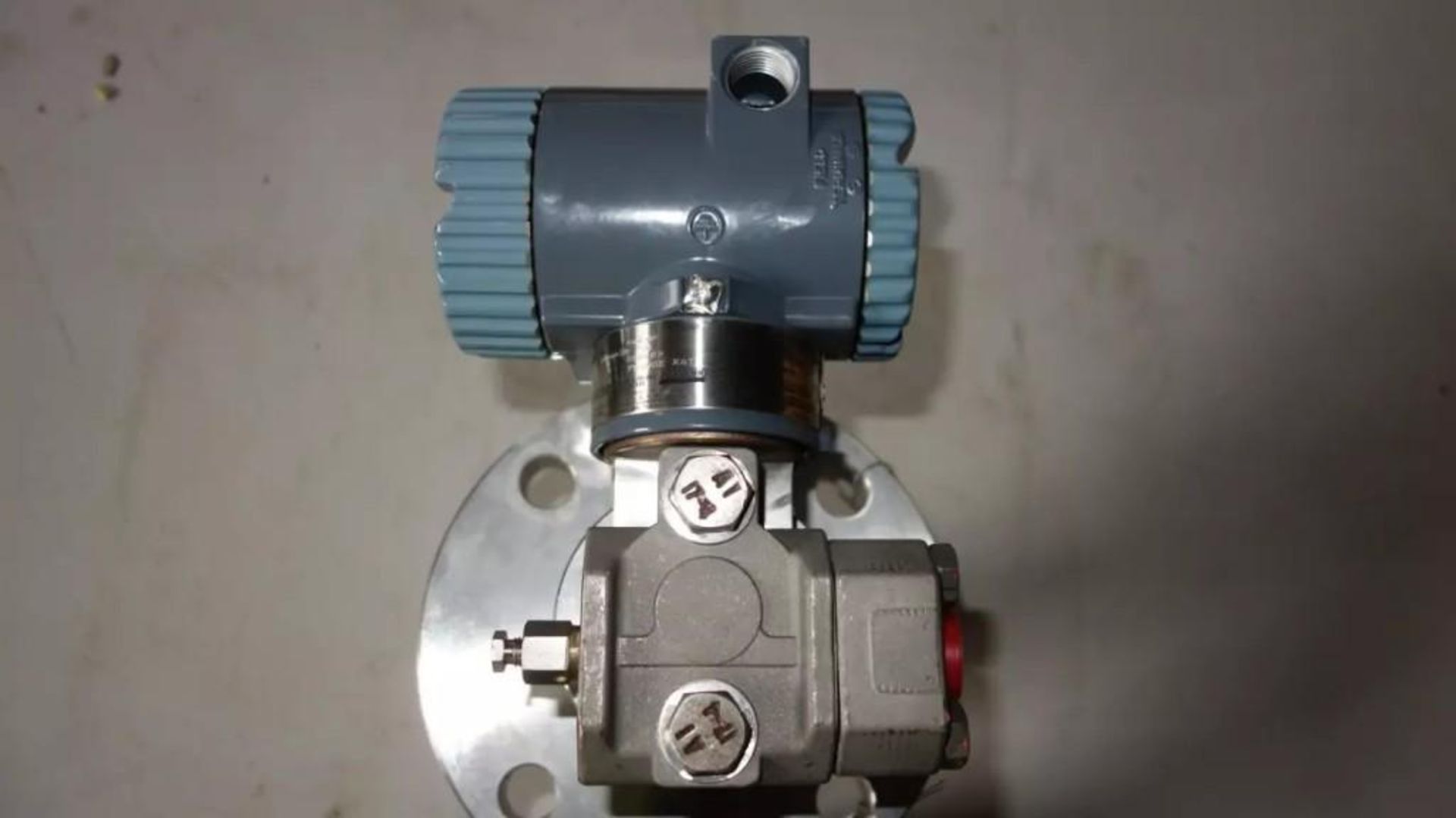 FOXBORO IDP10 PRESSURE TRANSMITTER - Image 2 of 3