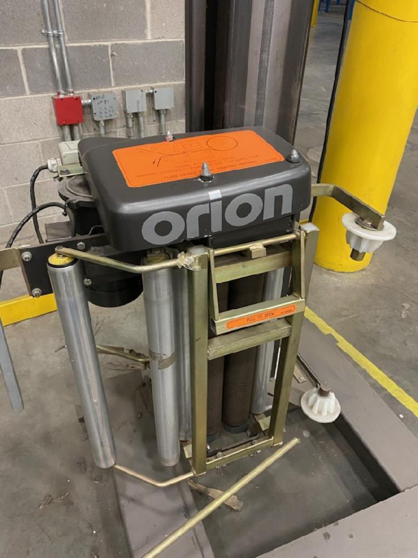 ORION STRETCH WRAPPER, MODEL H77/17, S/N 2006-1017149 - Image 3 of 3