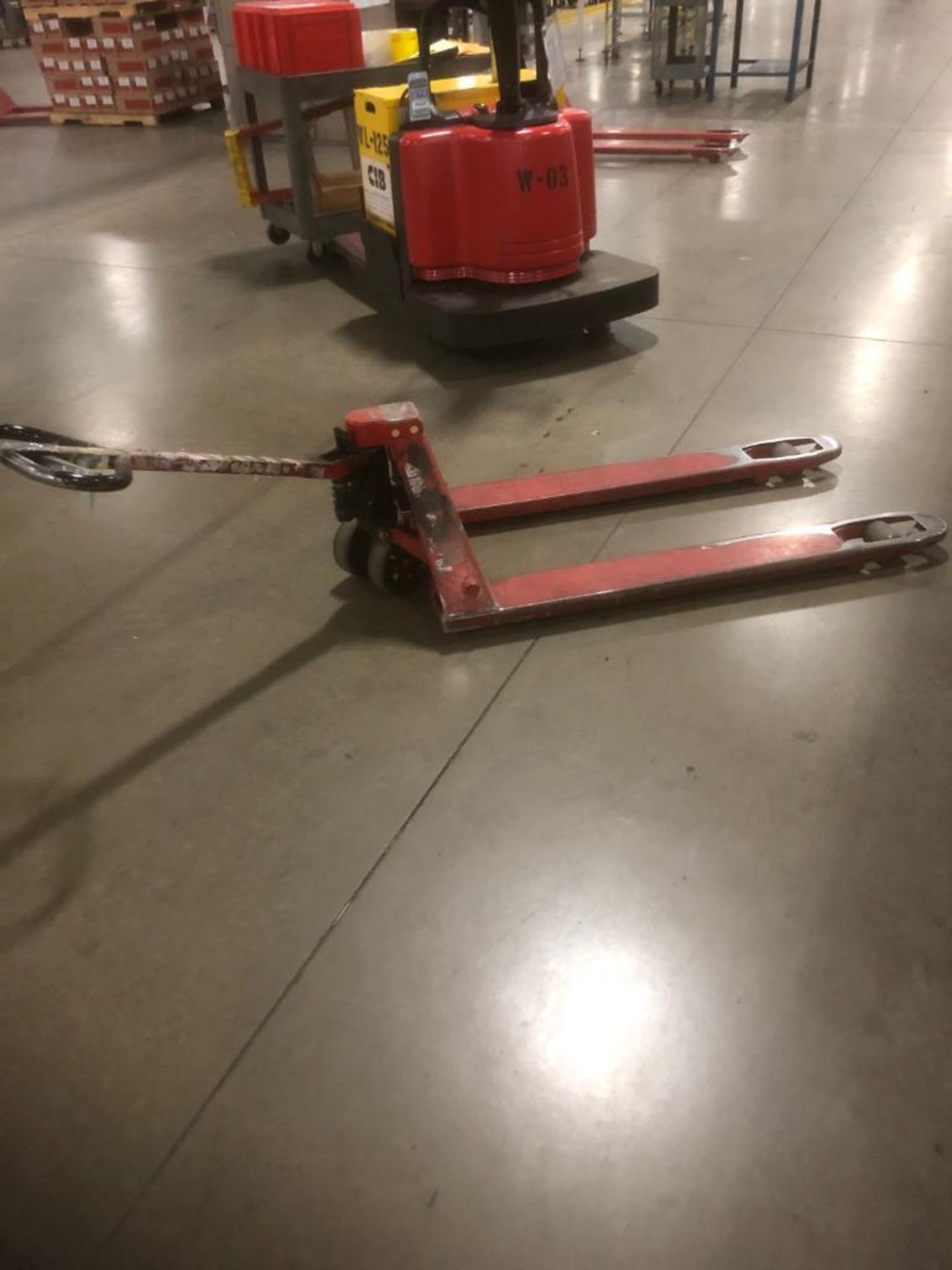 RAYMOND 5,500 LB. PALLET JACK - Image 2 of 2