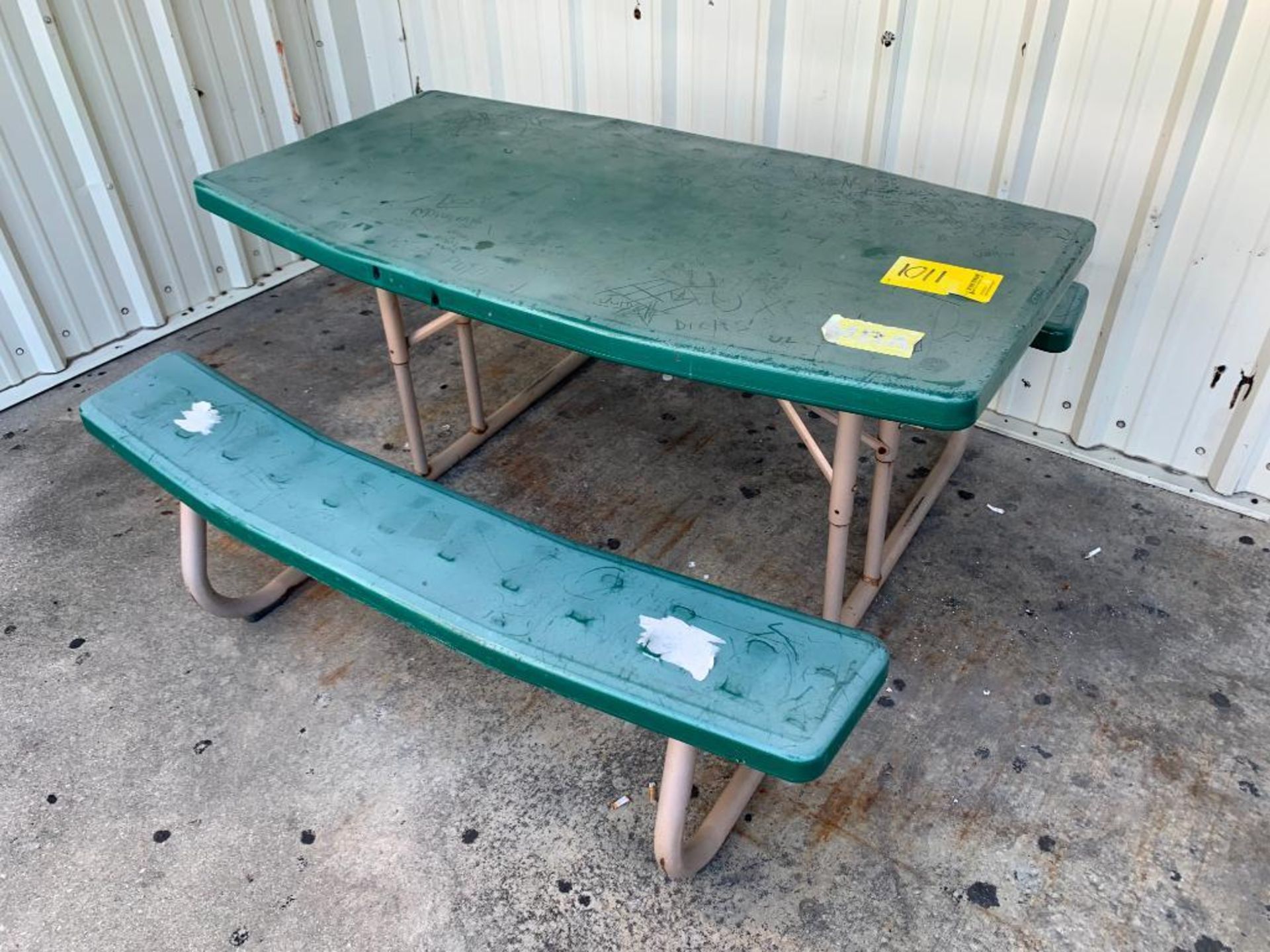 (6) FOLDING PICNIC TABLES: (5) 56'' X 30'', (1) 72'' X 30'', (1) TRASH CAN - Image 4 of 6