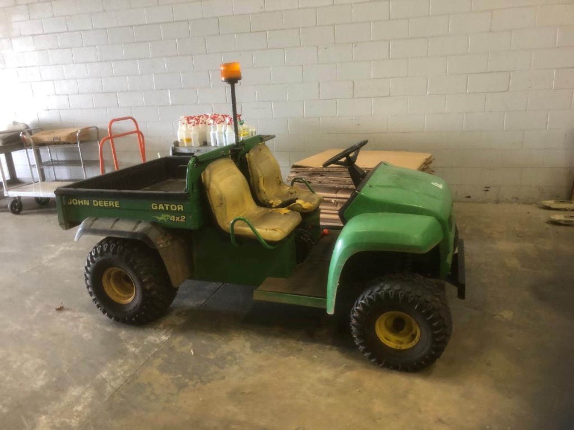 JOHN DEERE GATOR 4X2, DUMP BED, 3,914 HOURS  ***DELAYED REMOVAL UNTIL AUGUST 1ST, BUYER WILL BE