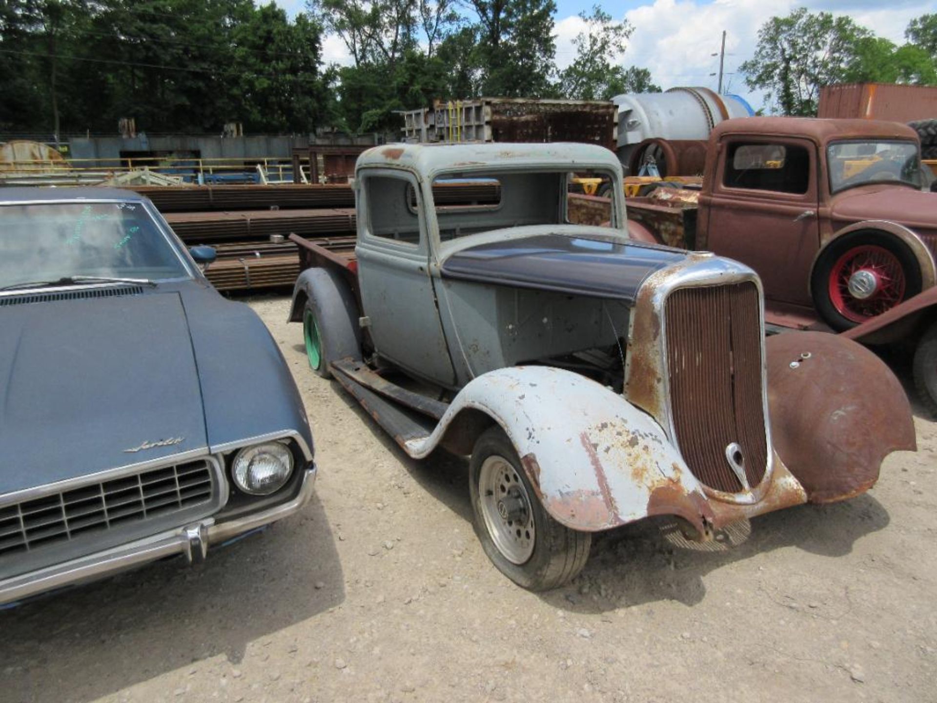 1933 DODGE PICKUP TRUCK, VIN# 8021990, SUICIDE DOORS, ALL STEEL FRAME, (HAS TITLE) - Image 2 of 18