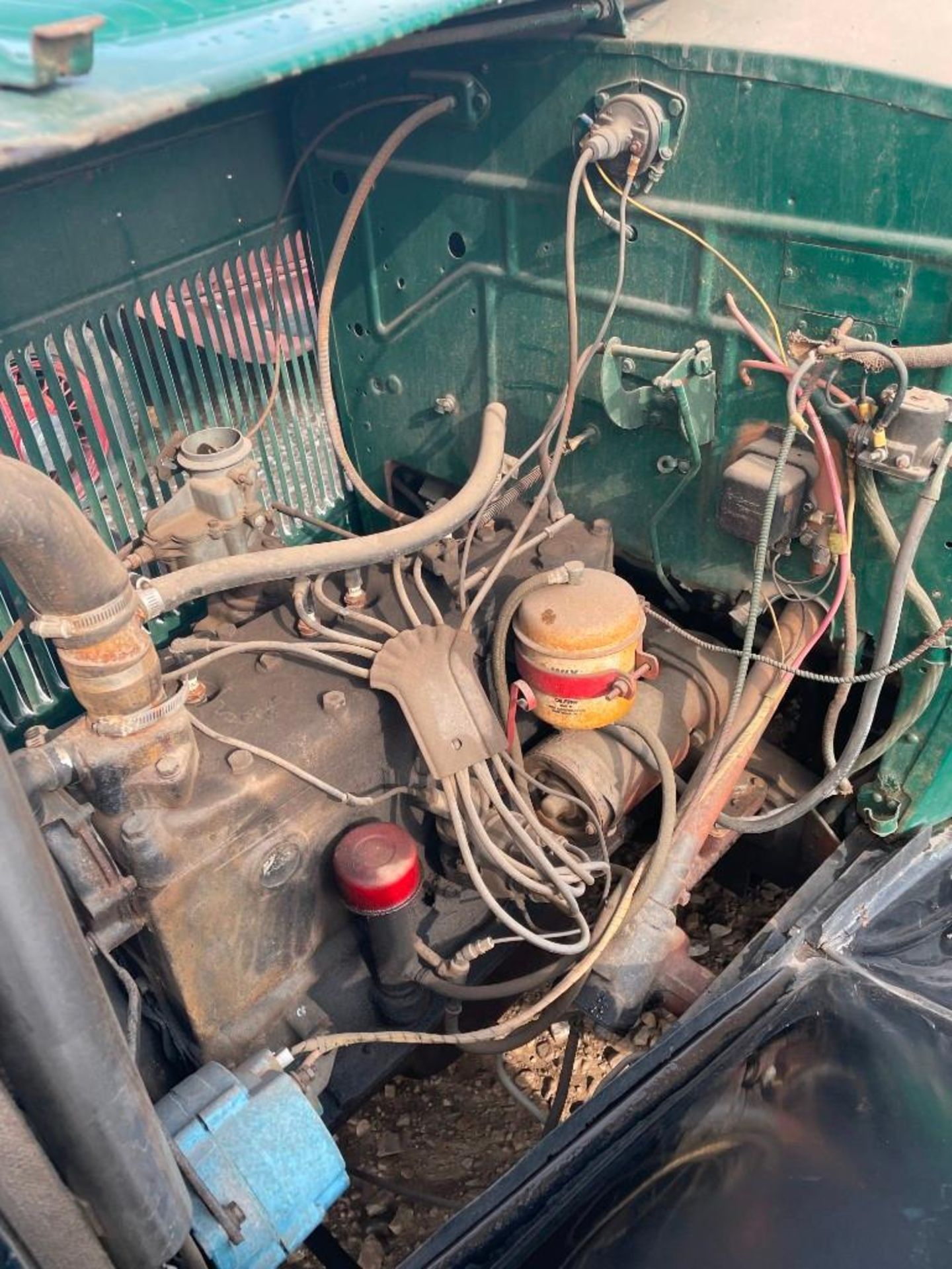 1934 DODGE FLATBED TRUCK, VIN# 9244350, WOOD DECK, SUICIDE DOORS, ALL STEEL FRAME, DUAL REAR - Image 11 of 18