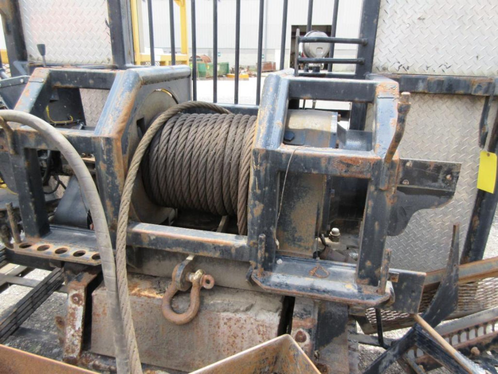 TULSA 80,000 LB. RUFNEK ROLL OFF WINCH, 1 1/4'' DIA. BRAIDED CABLE, DIAMOND PLATE CAB SHIELD - Image 2 of 4