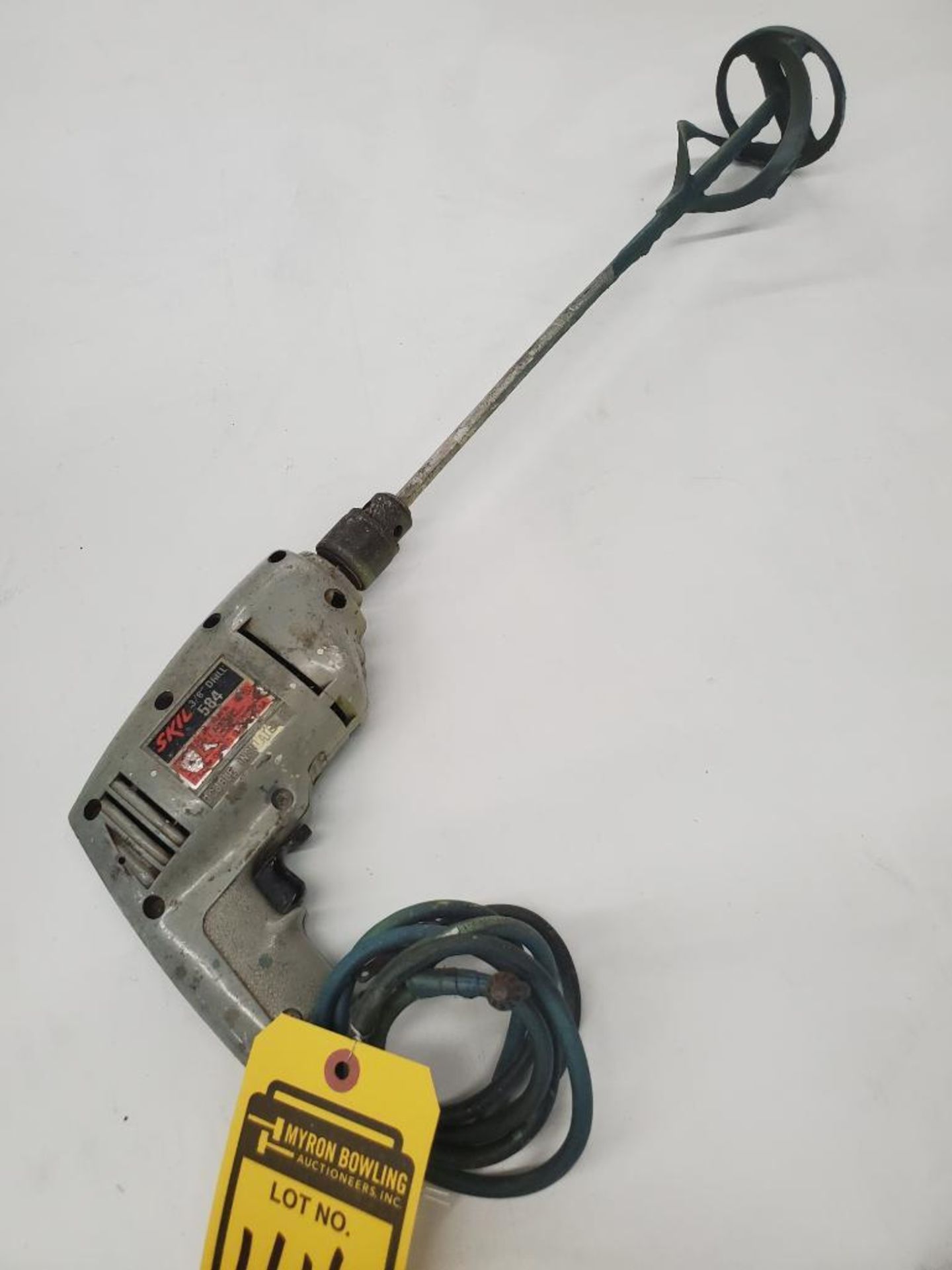 SKIL 3/8'' DRILL ELECTRIC; MODEL 584 WITH MIXER