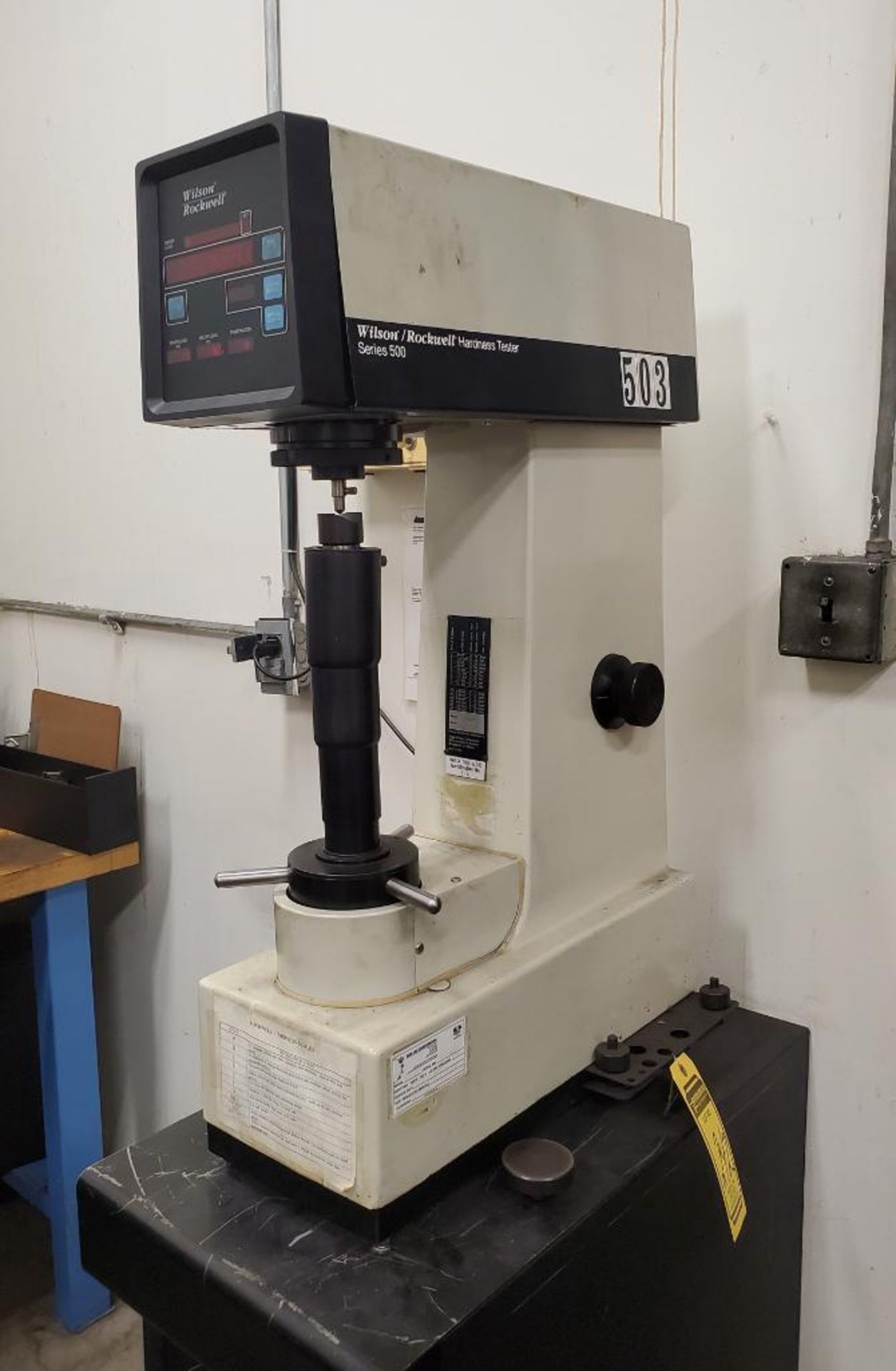WILSON ROCKWELL HARDNESS TESTER; SERIES 500, MODEL 8524T, S/N 81226604, WITH CABINET