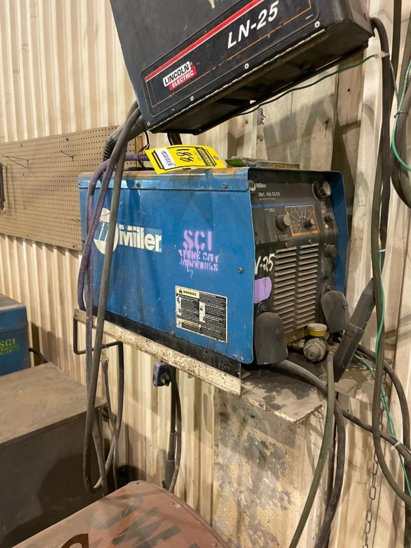 MILLER DC INVERTER ARC WELDER, 12' 180 DEGREE JIB W/ LINCOLN LN-25 WIRE FEEDER, XMT 456 CC/CV, MODEL