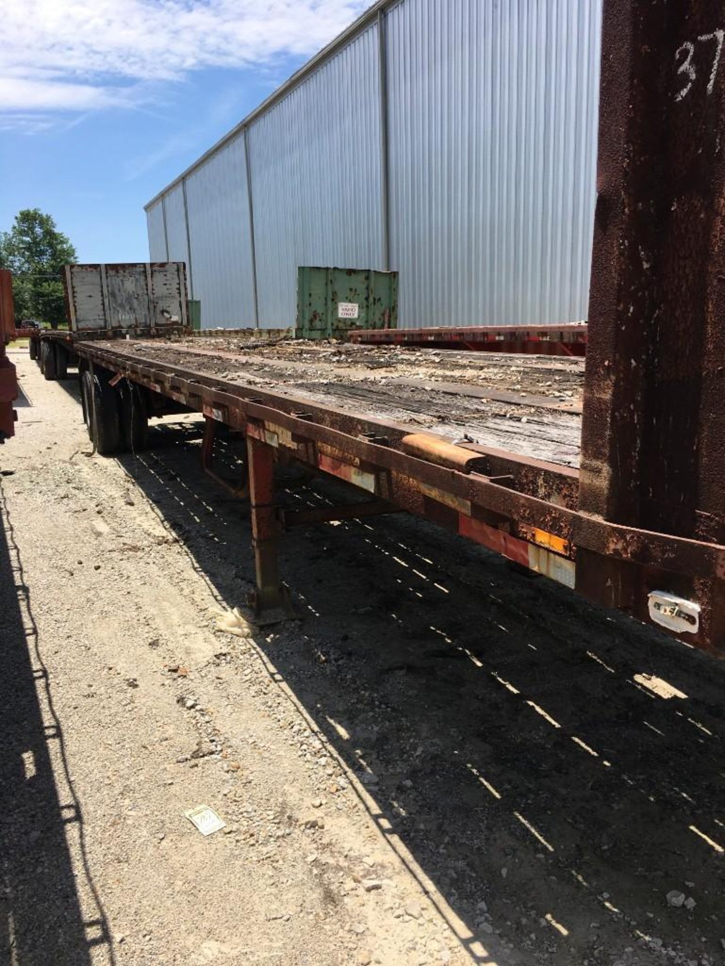 1978 PULLMAN TRAILMOBILE STEEL FLATBED TRAILER, 45' WOOD DECK, DUAL TANDEM AXLE, VIN# T64044 - Image 2 of 6