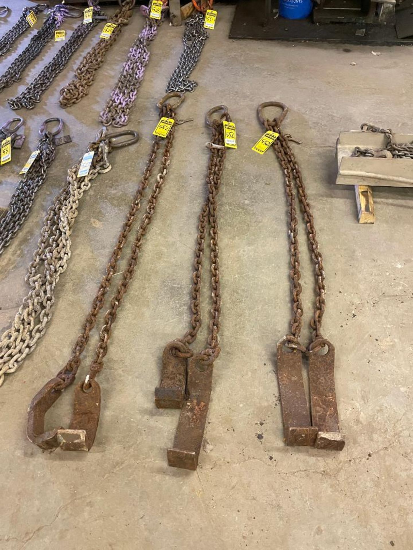 (3) LIFTING CHAIN 6' X 1/2''