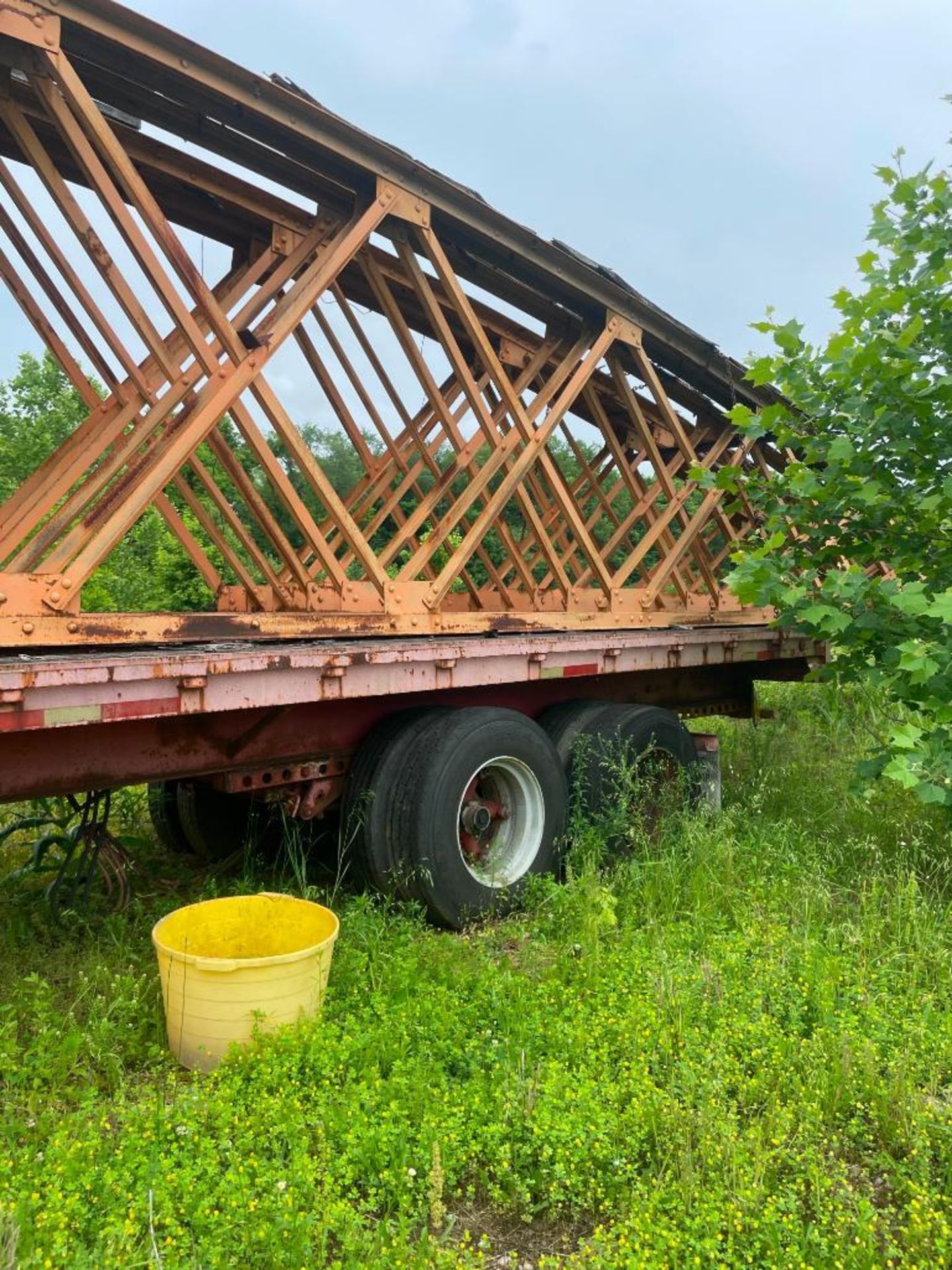 1970 TRANSCRAFT EXTENDABLE FRAME SEMI-TRAILER, 42'-65' WOOD DECK, DUAL TANDEM AXLE, VIN# TC1782 - Image 3 of 4