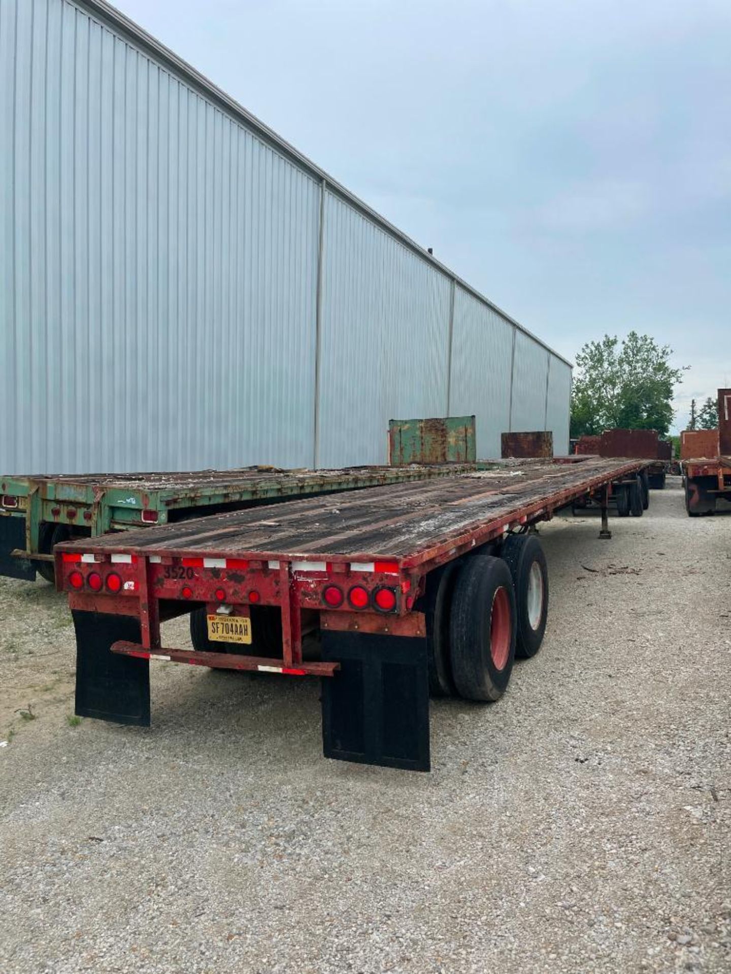 1988 TRAILMOBILE STEEL FLATBED TRAILER, 45' WOOD DECK, DUAL TANDEM AXLE, VIN# 1PTF75TH8J9011426 - Image 2 of 3