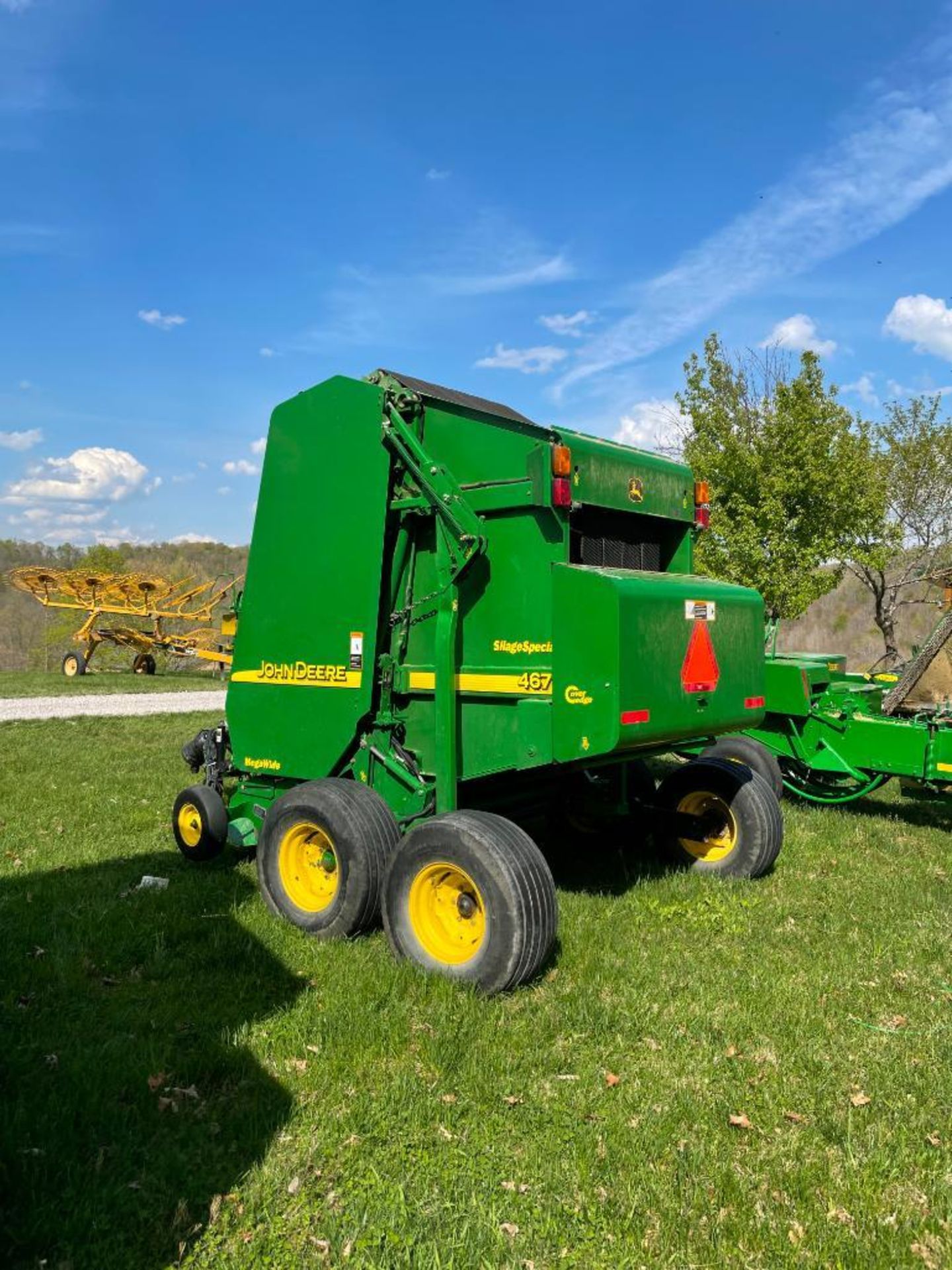 JOHN DEERE 467 SILAGE SPECIAL ROUND T/A HAY BALER, PTO, MEGA WIDE, JD DRO BALER CONTROL/COUNTER, - Image 4 of 4