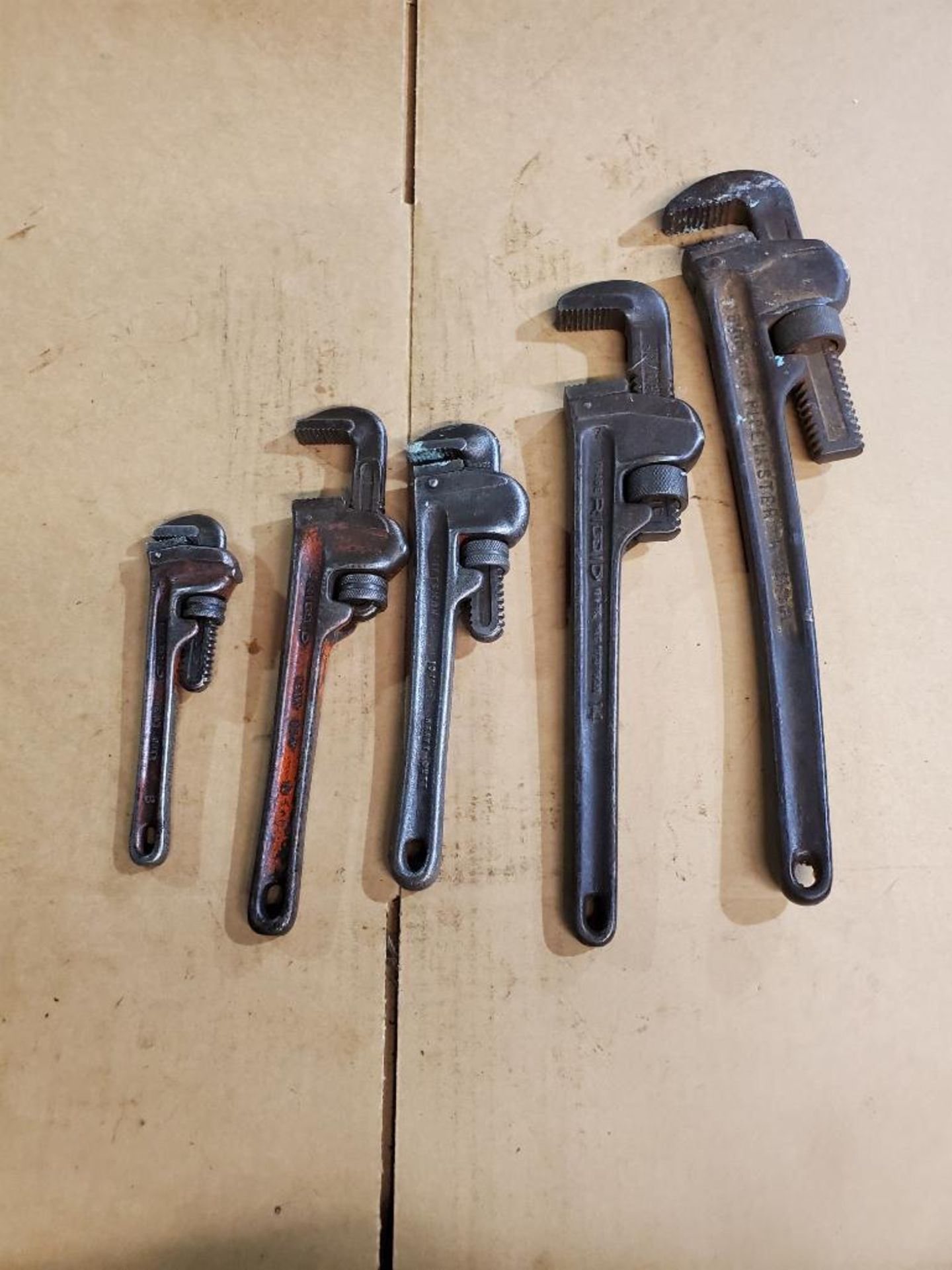 ASSORTED PIPE WRENCHES