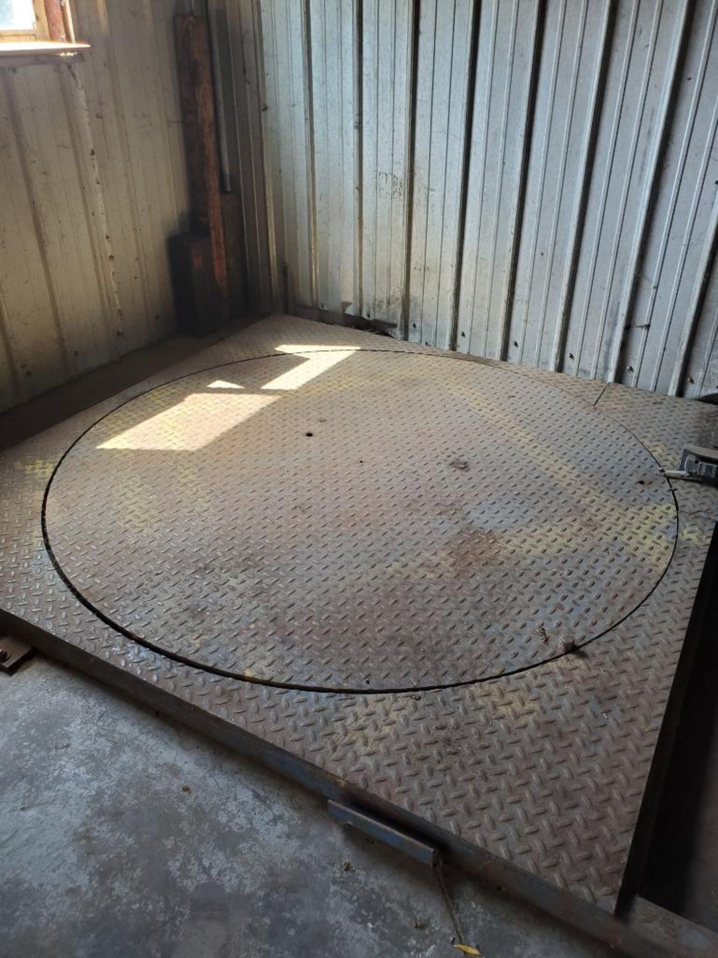 ROTARY STRETCH WRAPPER, TITAN CLASS, STEEL FRAME MOUNTED 71'' DIAMETER TABLE, 99'' ELEVATOR - Image 5 of 5