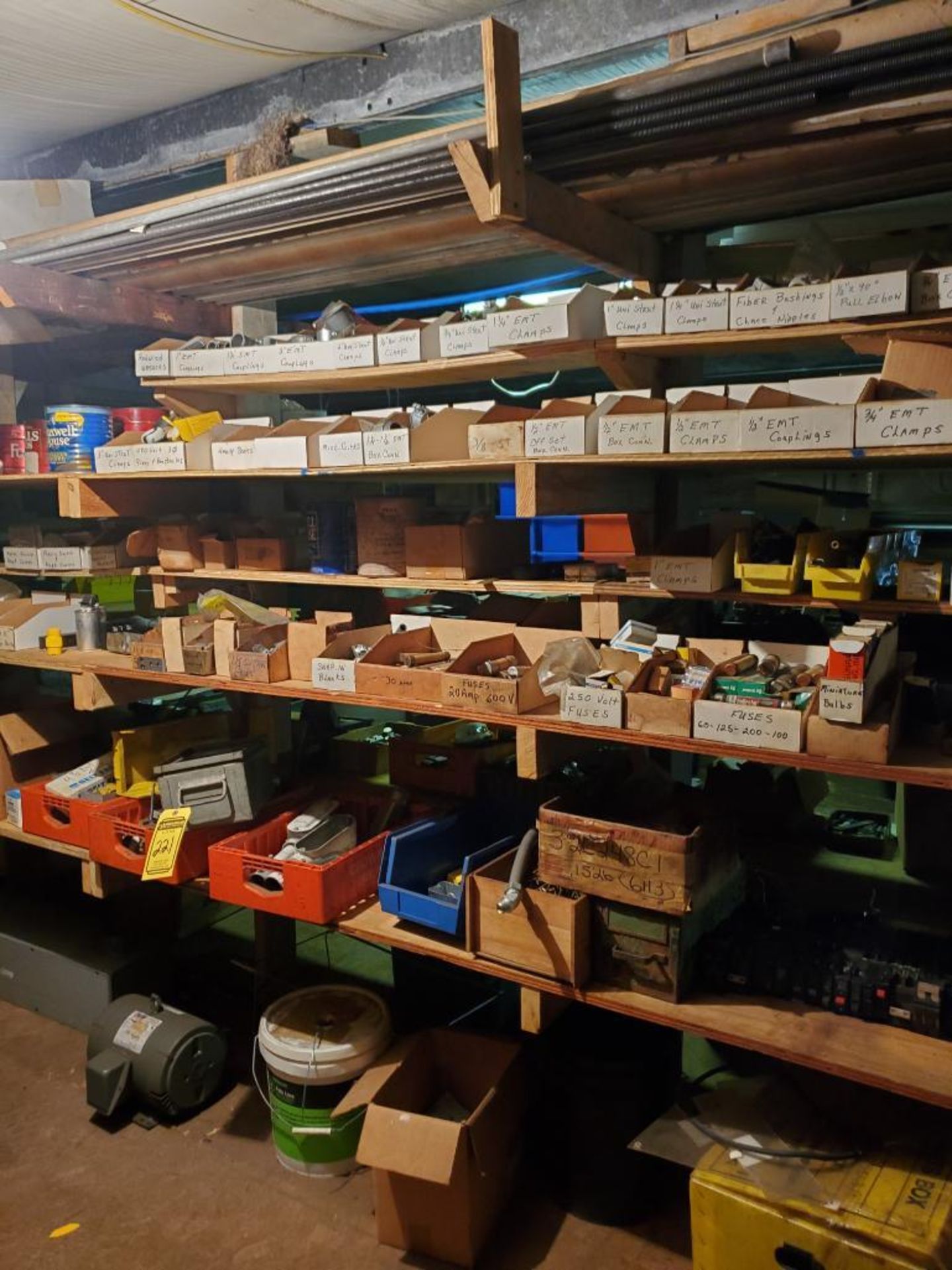 CONTENTS OF SHELF: FUSES, CLAMPS, COUPLINGS, RECEPTACLES, MOTOR, MISC. ITEMS (SHELF NOT INCLUDED) - Image 4 of 10