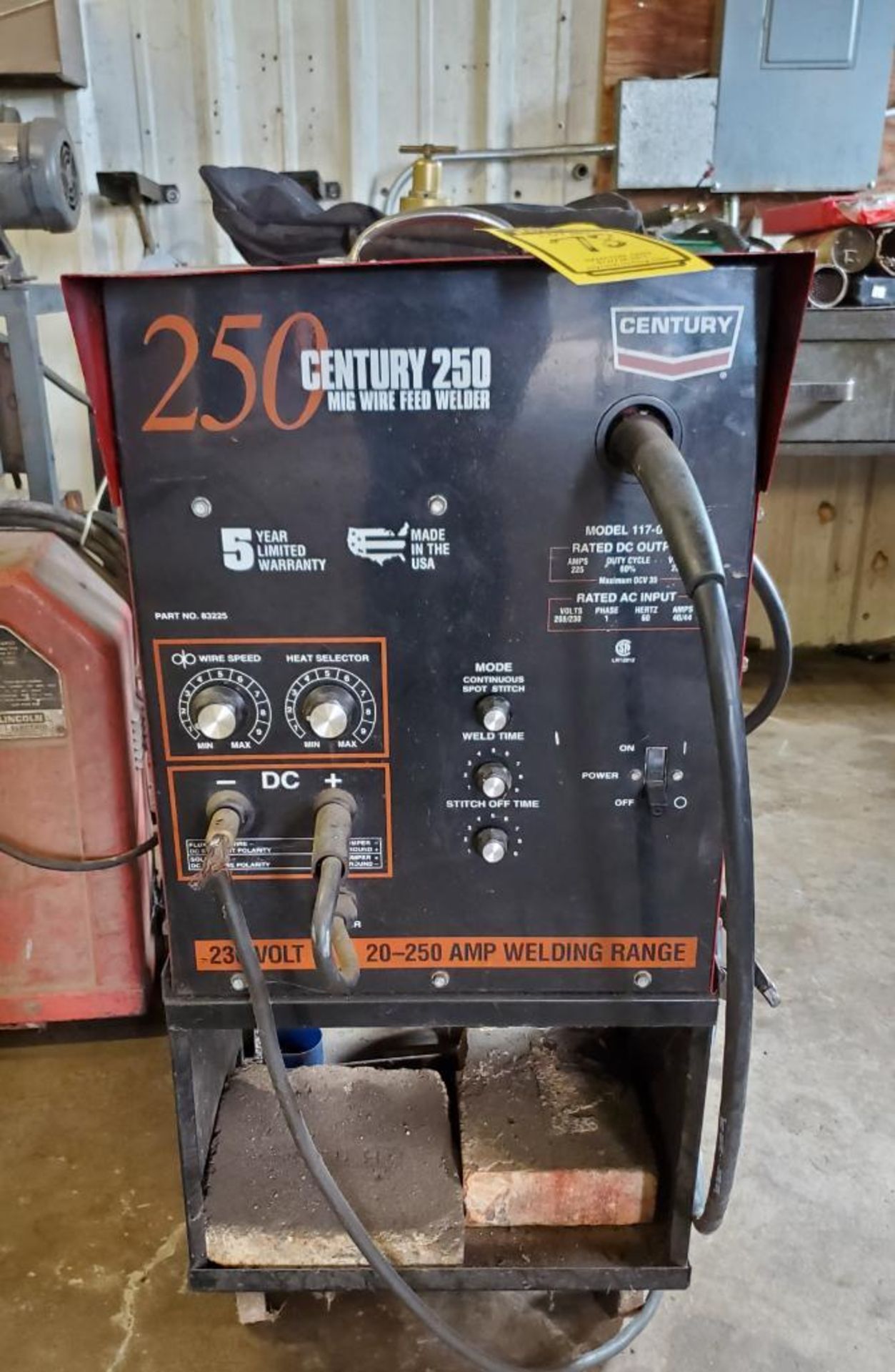 CENTURY 250 MIG WIRE FEED WELDER, MODEL 117-042, PART# 83225, 208/230 VOLTS, 60-HZ, 40/44 AMPS - Image 2 of 3