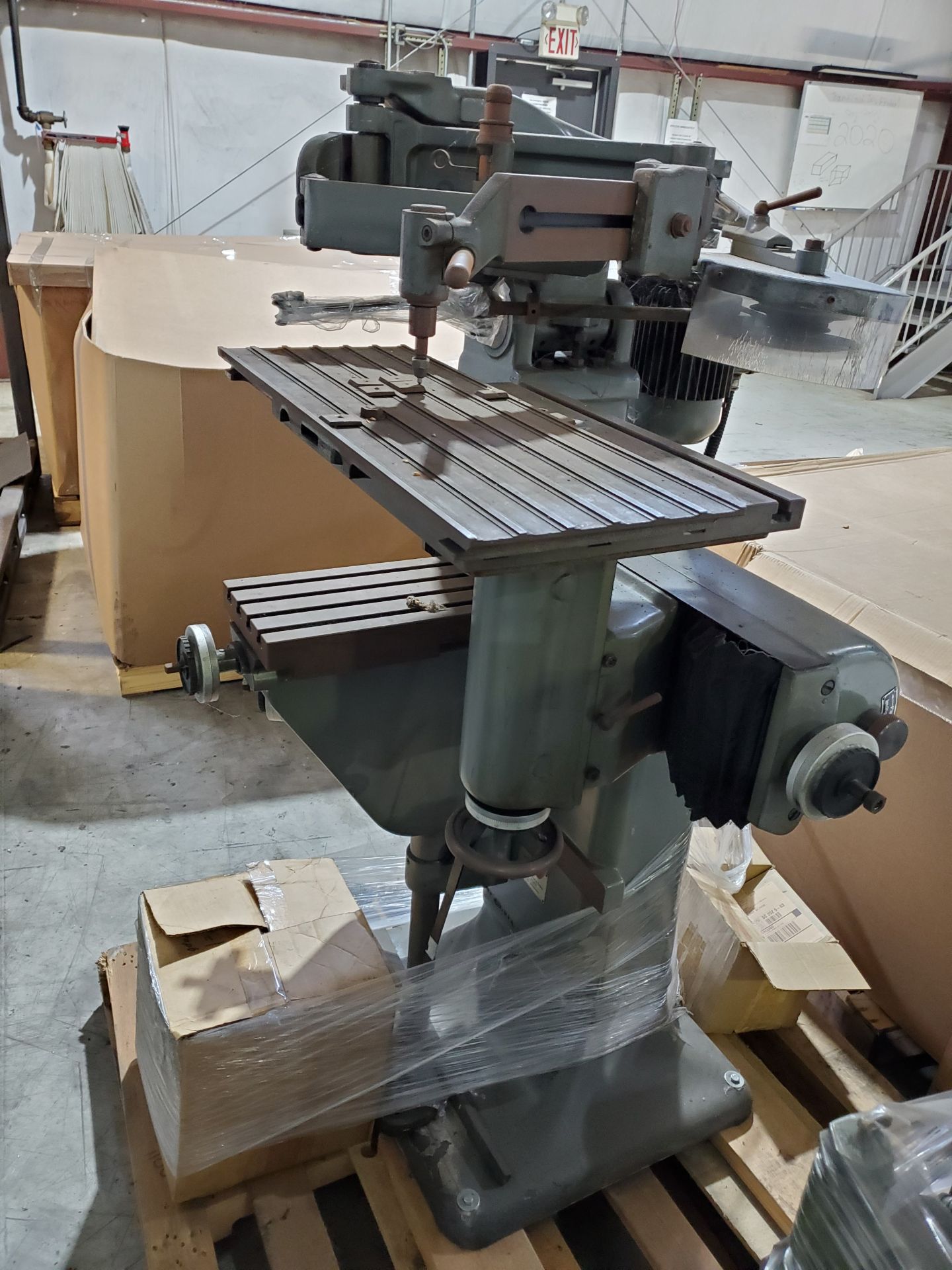 FRIEDRICH DECKEL HORIZONTAL PANTOGRAPH MACHINE, MODEL GK21, S/N 5984, DUAL TABLE, KNEE BED - Image 6 of 7