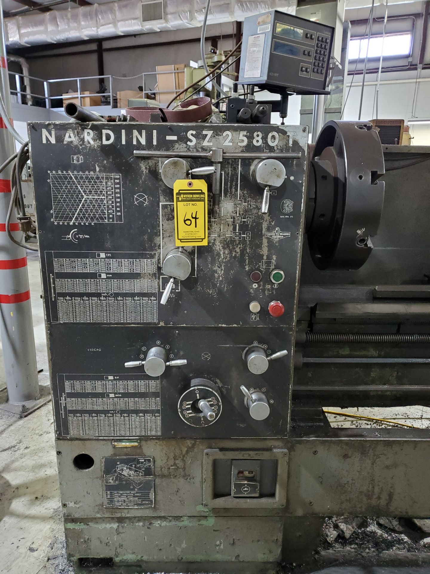 NARDINI SZ2580T ENGINE LATHE, ACU-RITE TURN MATE 2-AXIS CONTROL, 104'' BED, 18'' 4-JAW CHUCK, 3'' BA - Image 4 of 11