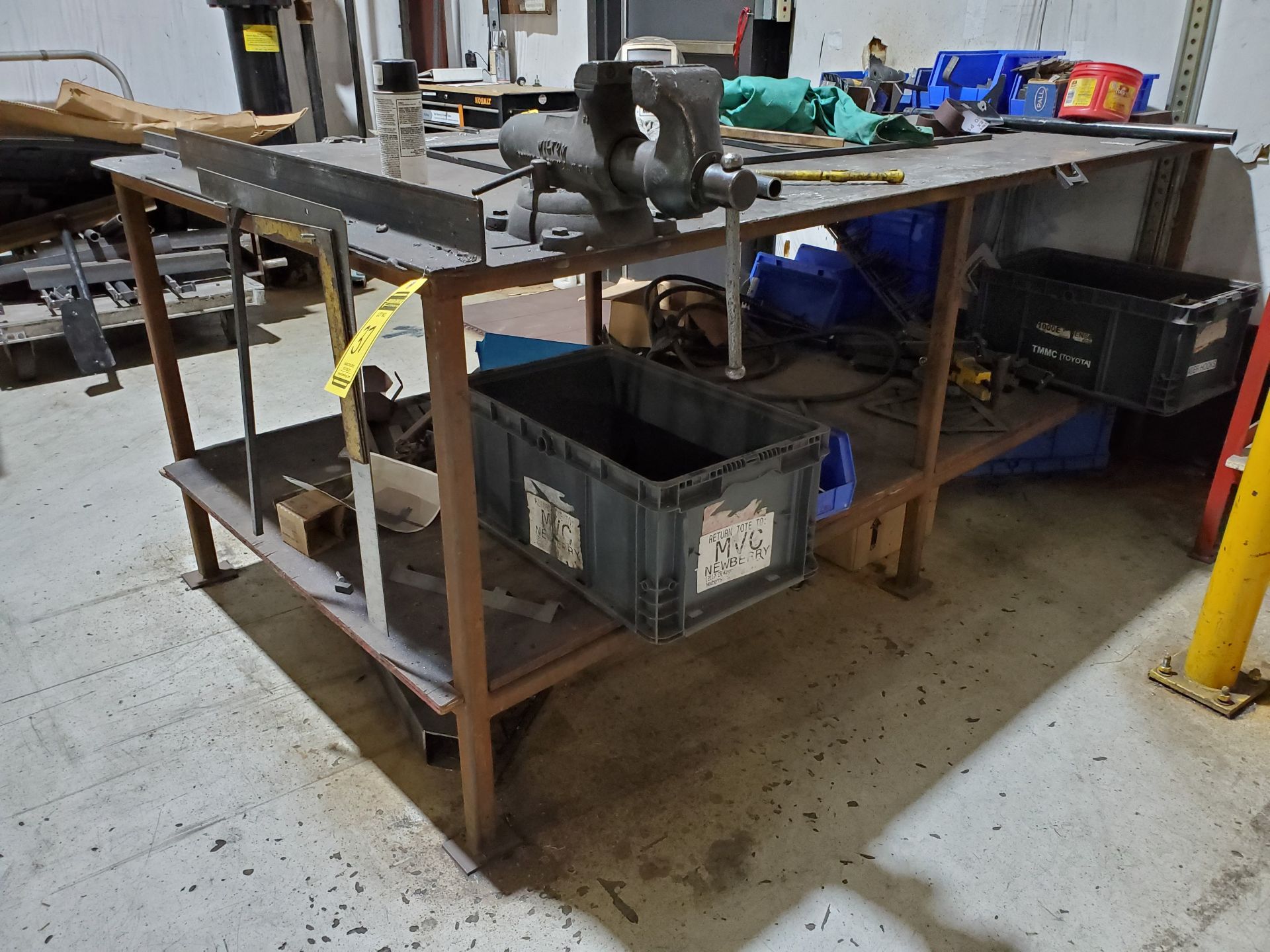 96'' X 48-1/2'' X 1/4'' STEEL WELDING TABLE WITH 4'' WILTON ANVIL SWIVEL VISE