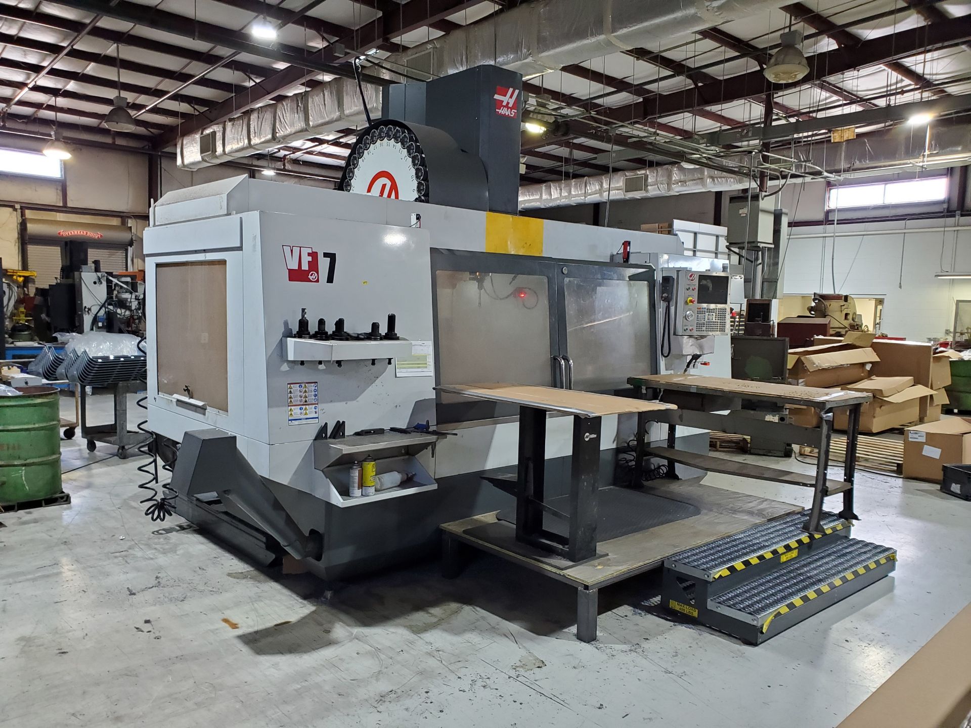 2013 HAAS VF7 CNC VERTICAL MACHINING CENTER, S/N 1104319, 84'' X 28'' TABLE, THROUGH SPINDLE COOLANT