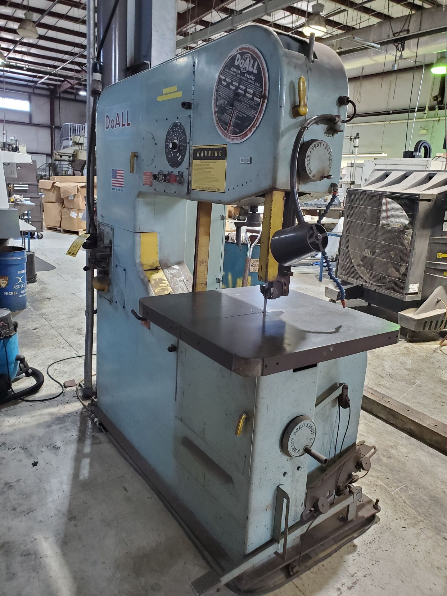 DO-ALL VERTICAL BAND SAW, MODEL 3613-20, S/N 399-80225, CONTOUR MACHINE, 16'' THROAT, FOOTSWITCH, DB - Image 3 of 8