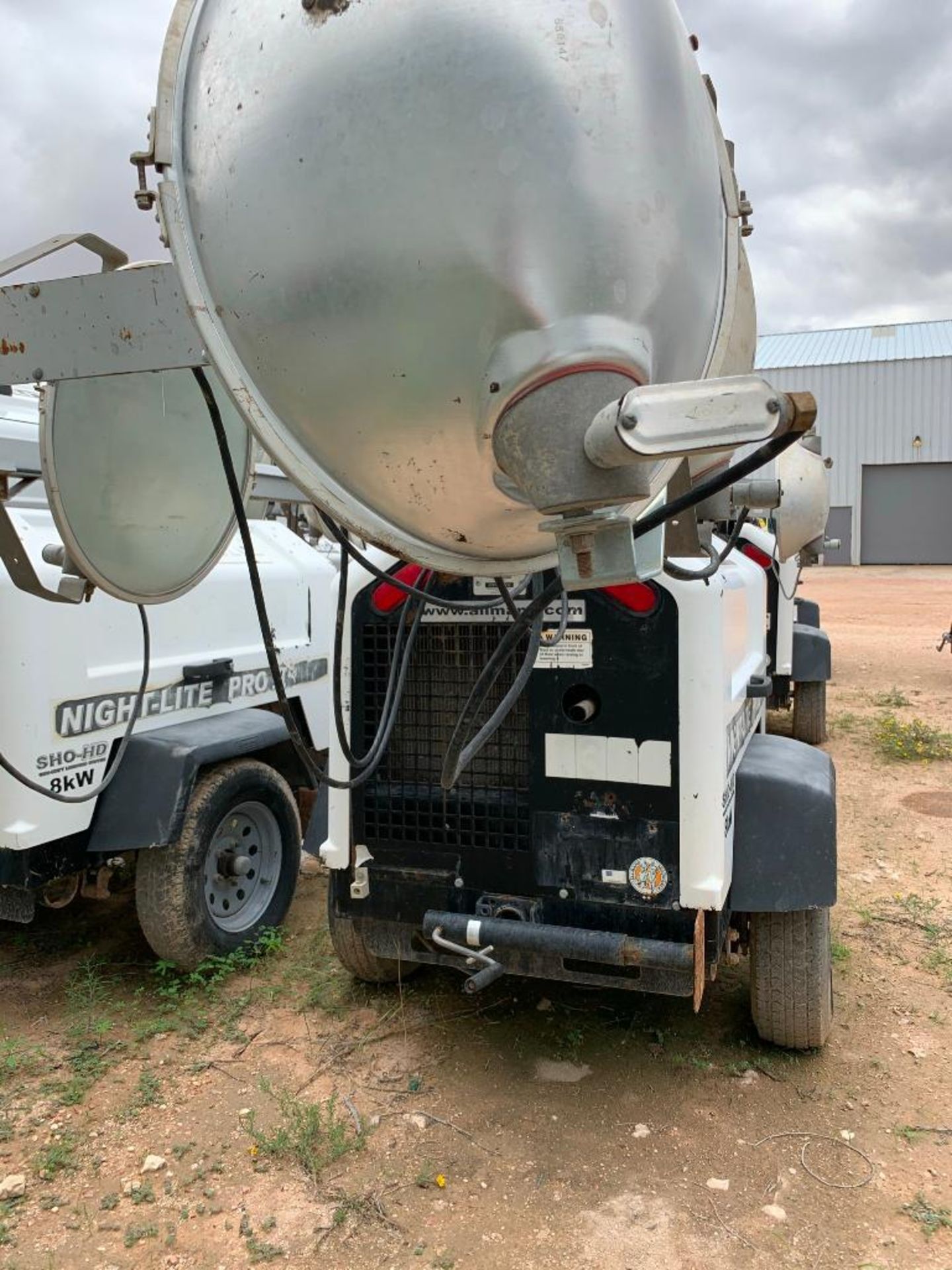 2012 ALLMAND 8 KW TOWABLE LIGHT TOWER, KUBOTA DIESEL ENGINE, UNIT# LT-2291PR0212, 12,585 HOURS INDIC - Image 2 of 4