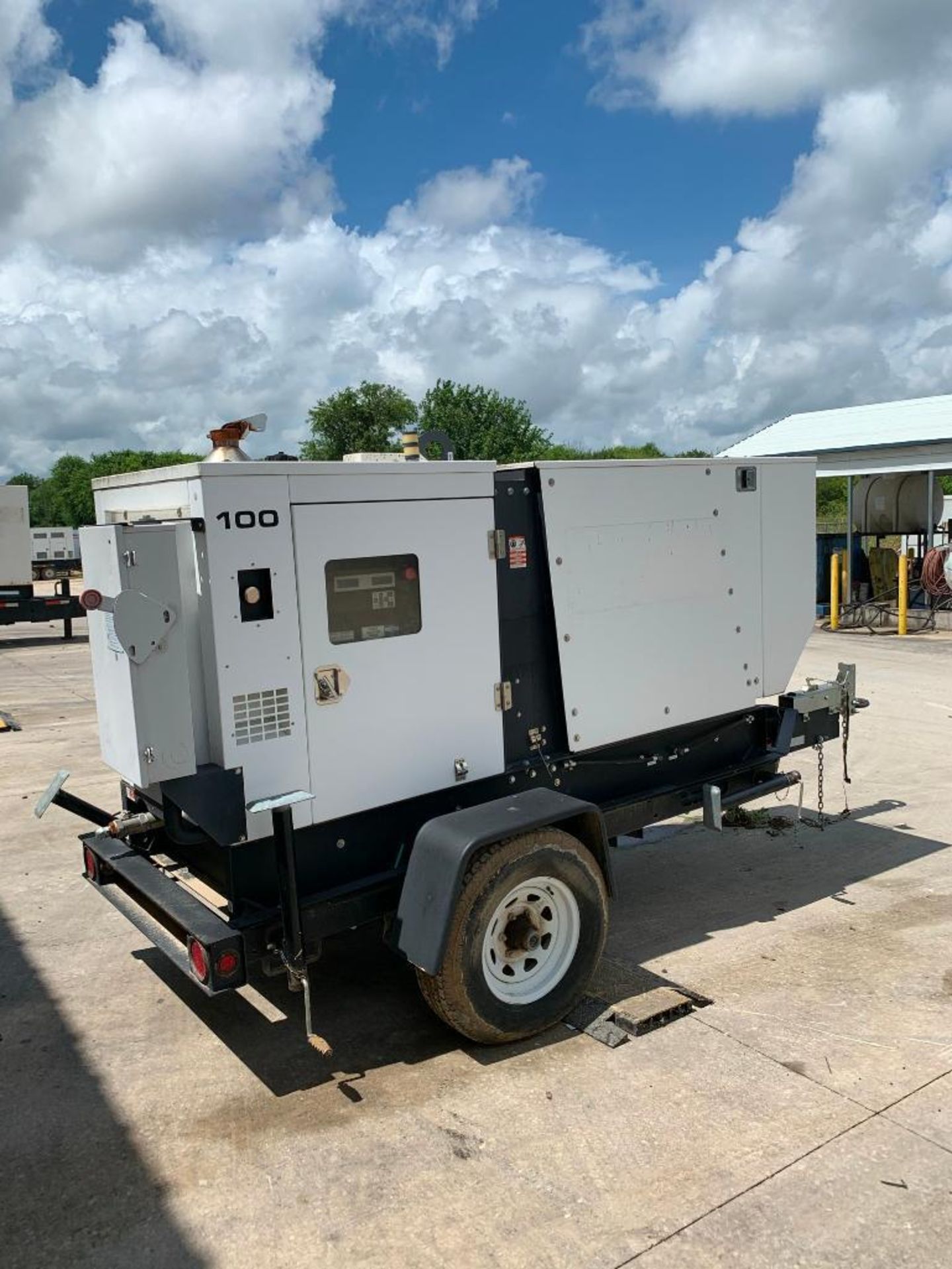 2016 GENERAC PG100NG/LPG 100 KVA TOWABLE GENERATOR, UNIT# NA-1201317, PSI ENGINE, VIN# 5AJGS1310GB20 - Image 10 of 11