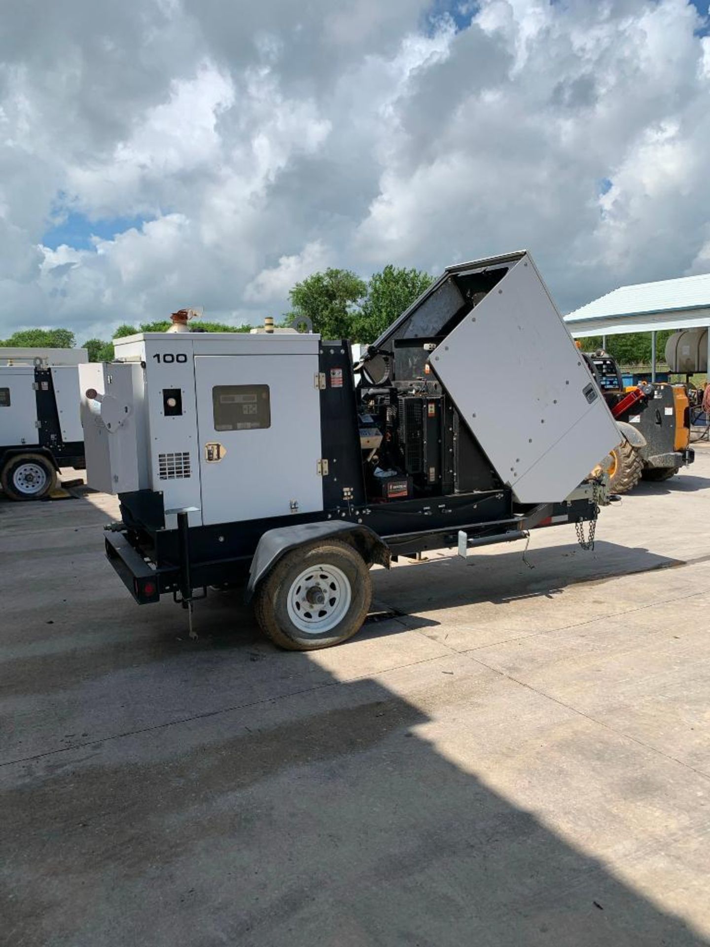 2016 GENERAC PG100NG/LPG 100 KVA TOWABLE GENERATOR, UNIT# NA-1201322, PSI ENGINE, VIN# 5AJGS1314GB20 - Image 10 of 11