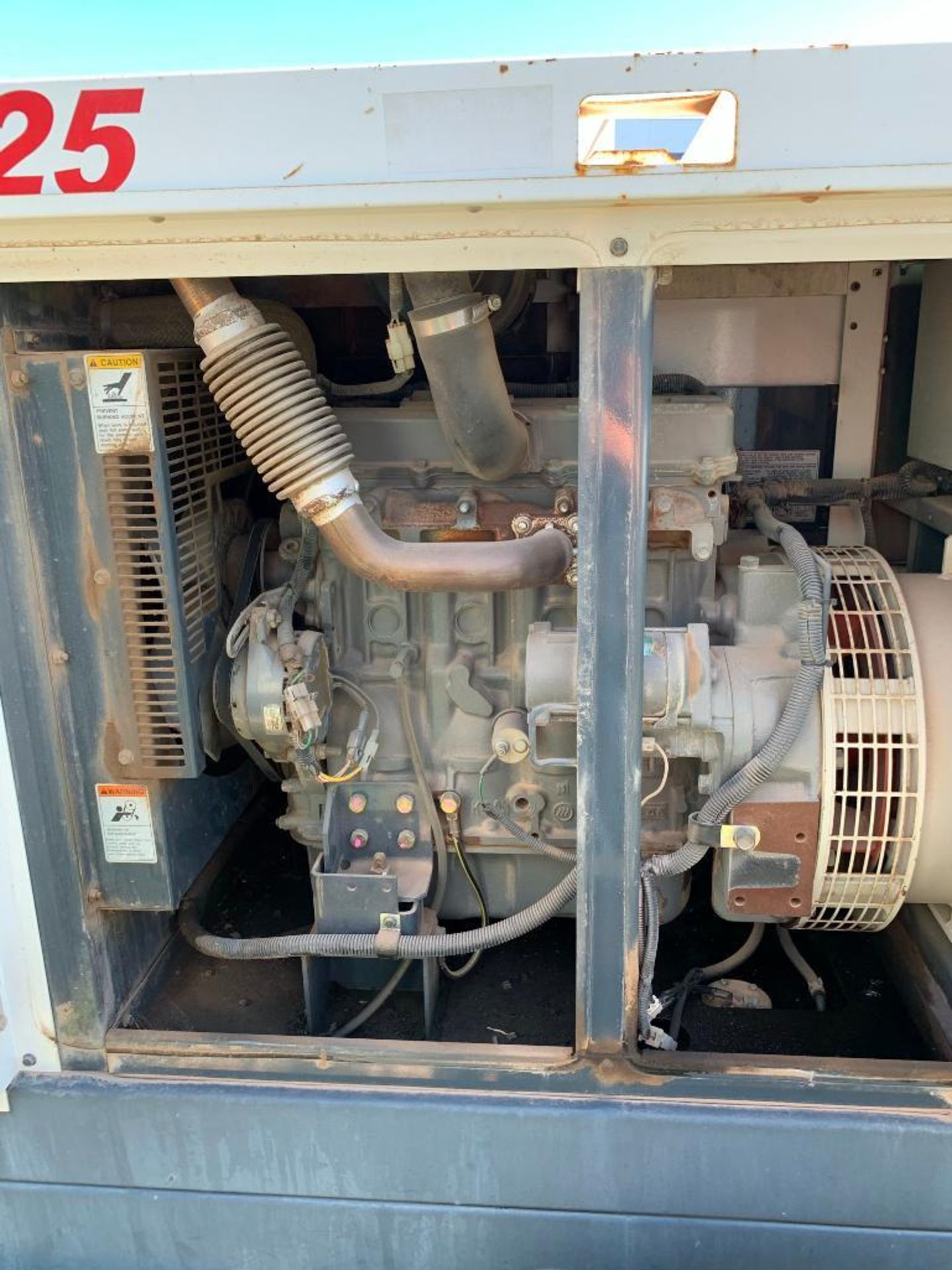 2011 MMD PG25D 25 KVA TOWABLE GENERATOR, ISUZU DIESEL ENGINE, UNIT# NA-1238B10210, VIN# 6UABU9024AV0 - Image 6 of 7