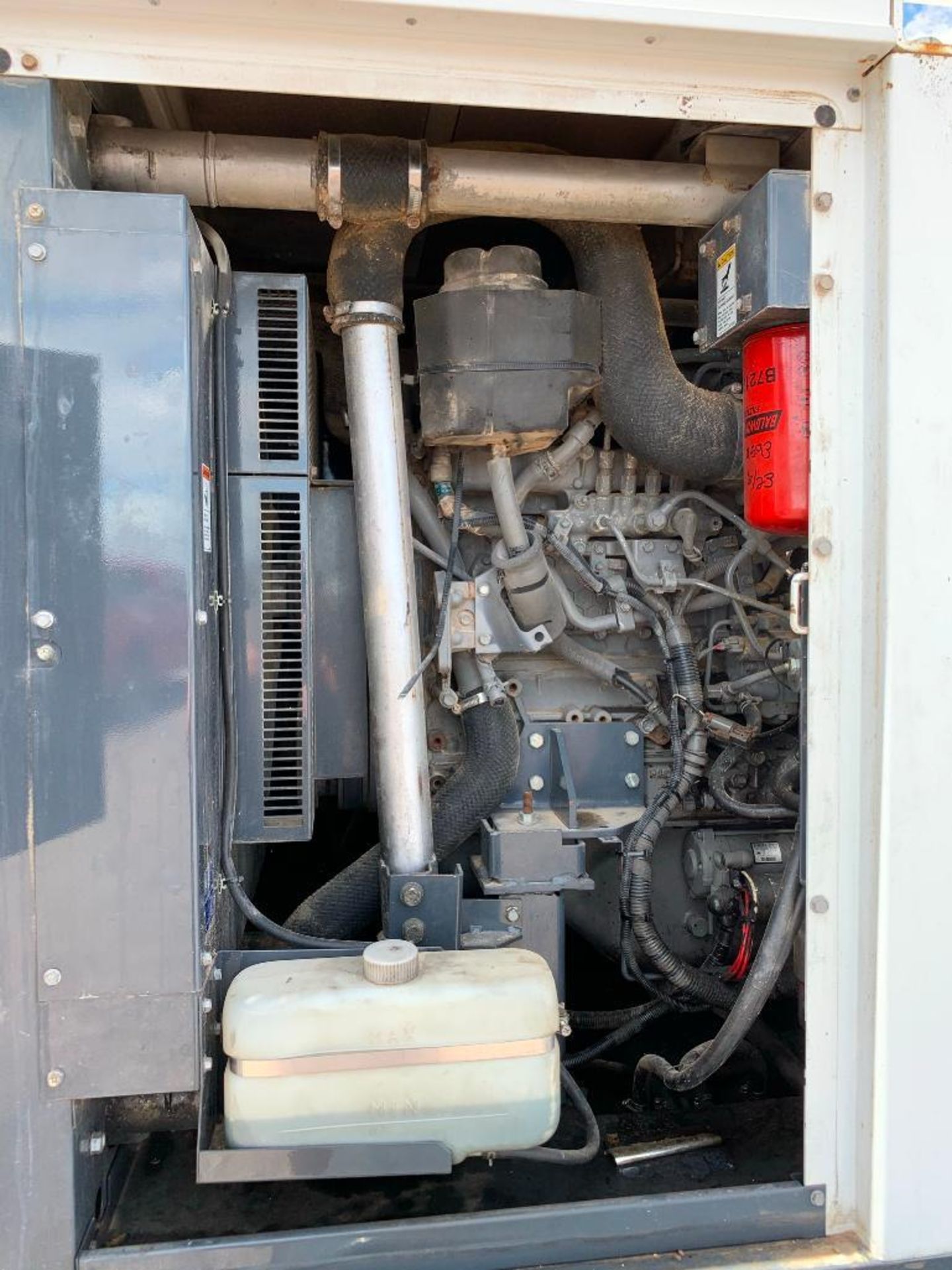 2013 MMD PG100DD 100 KVA TOWABLE GENERATOR, ISUZU DIESEL ENGINE, UNIT# NA-1538B10168, VIN# 5UABU1615 - Image 8 of 9