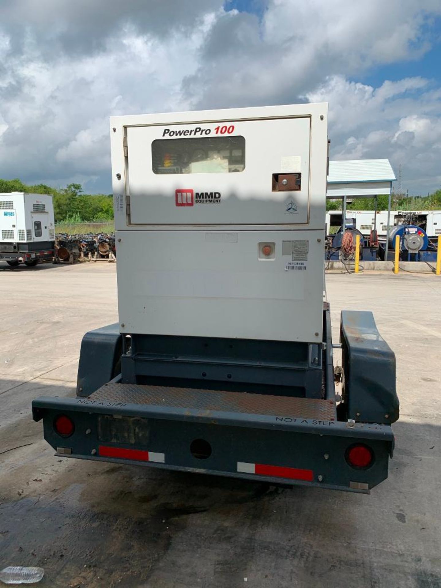 2013 MMD PG100DD 100 KVA TOWABLE GENERATOR, UNIT# NA-1538B10162, ISUZU DIESEL ENGINE, VIN# 5UABU1617 - Image 4 of 10