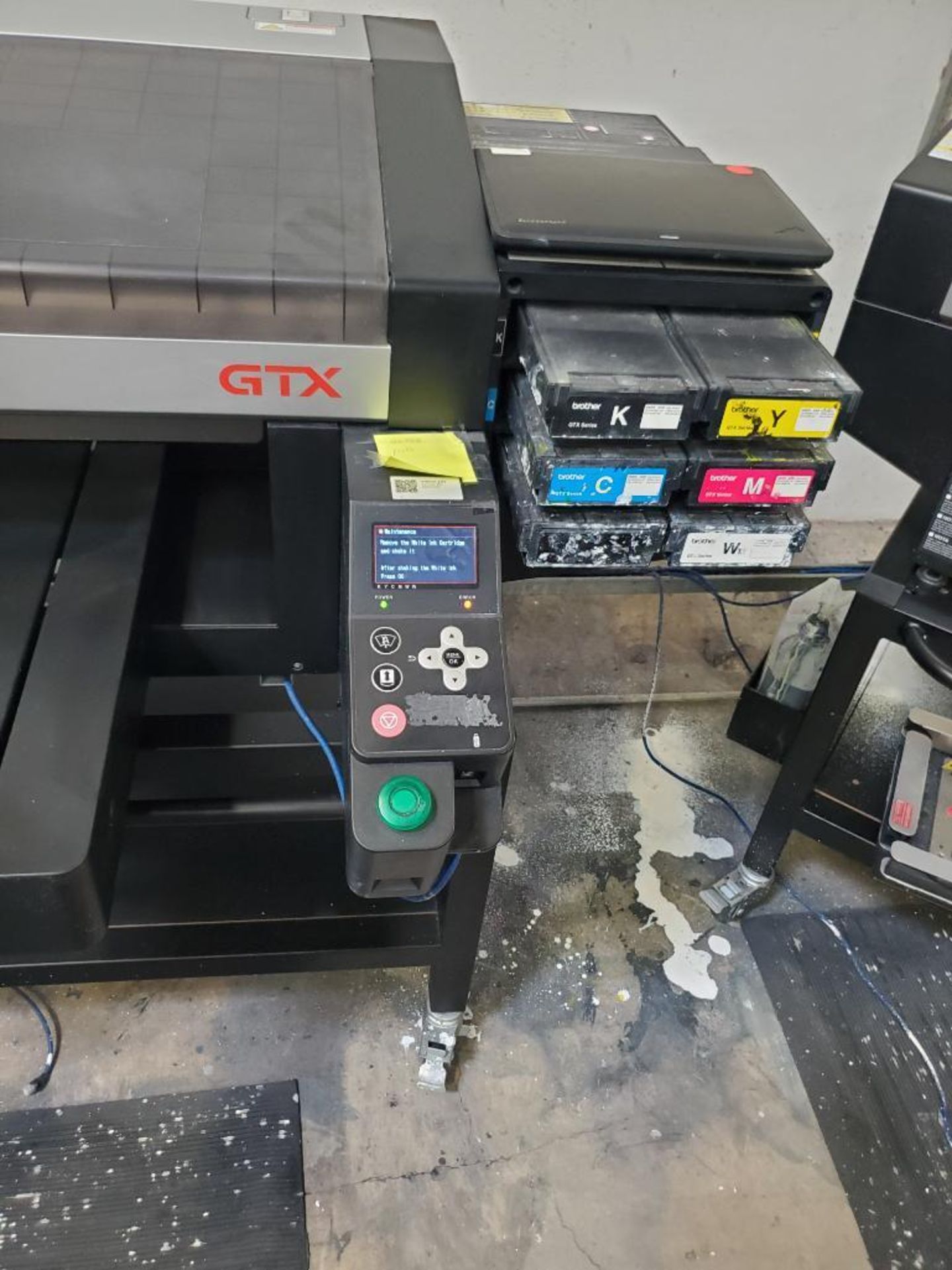 BROTHER GTX 422 DIRECT TO GARMENT PRINTER; WITH LENOVO THINKPAD, 44,995 PRINTS, S/N H9931975 - Image 2 of 2