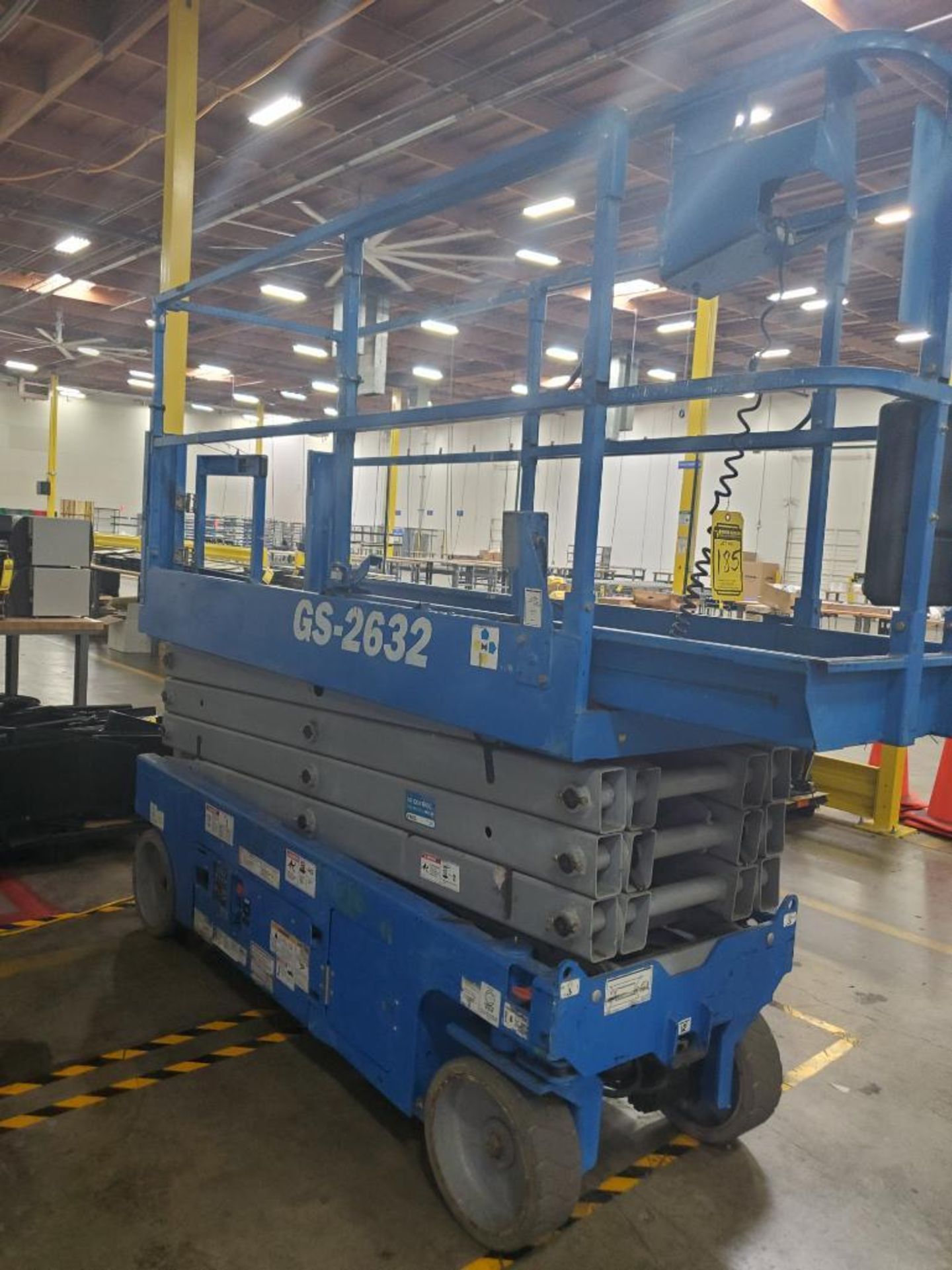 GENIE 32' SCISSOR LIFT; MODEL GS-2632, EXTENDED PLATFORM, 110-VOLT CHARGER - Image 6 of 6