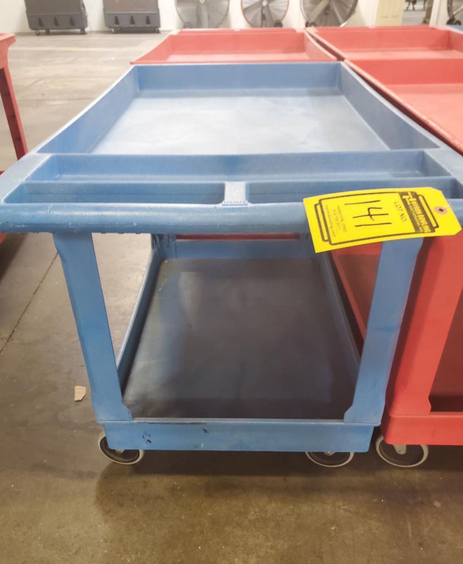 (8) ULINE PLASTIC SHOP CARTS - Image 3 of 3