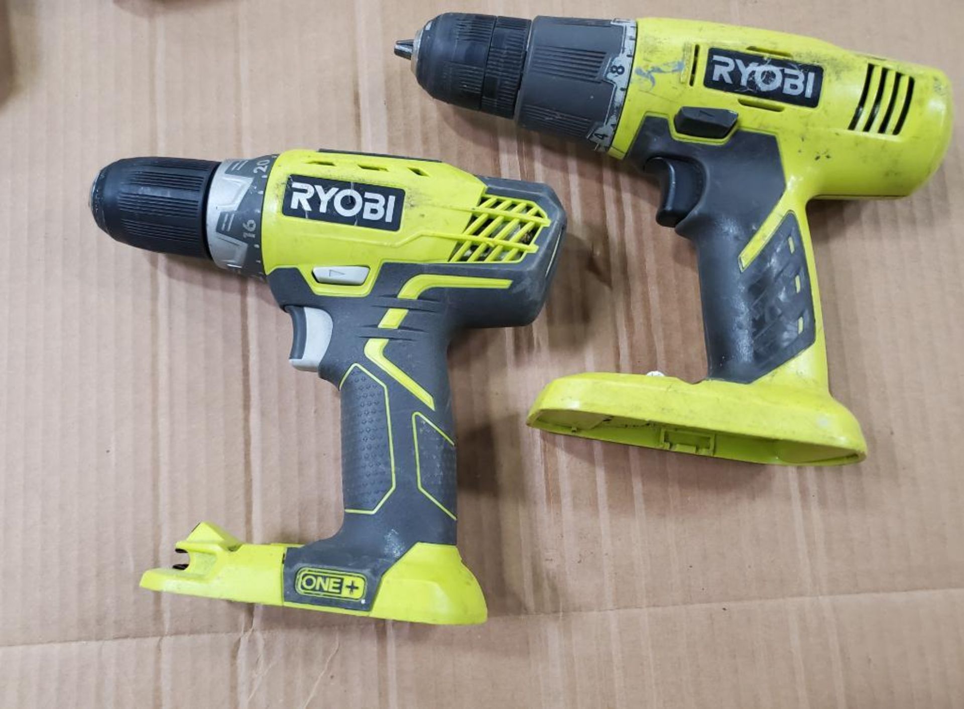 RYOBI 3/8'' DRILL, MODEL P209, AND 1/2'' DRILL, MODEL P208B, WITH (1) 18-VOLT BATTERY AND (2) CHARGE - Image 2 of 6