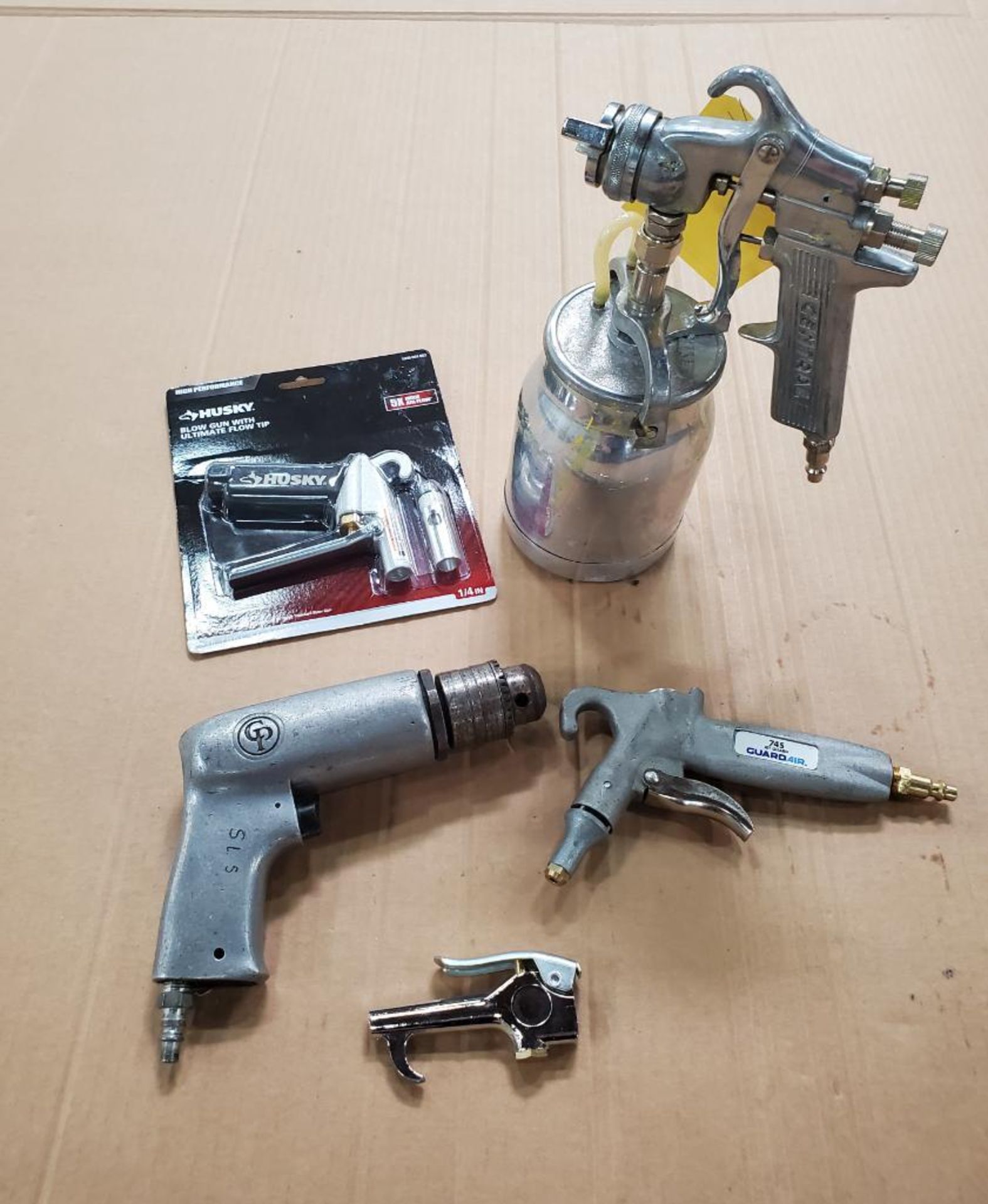 PNEUMATIC HAND TOOLS