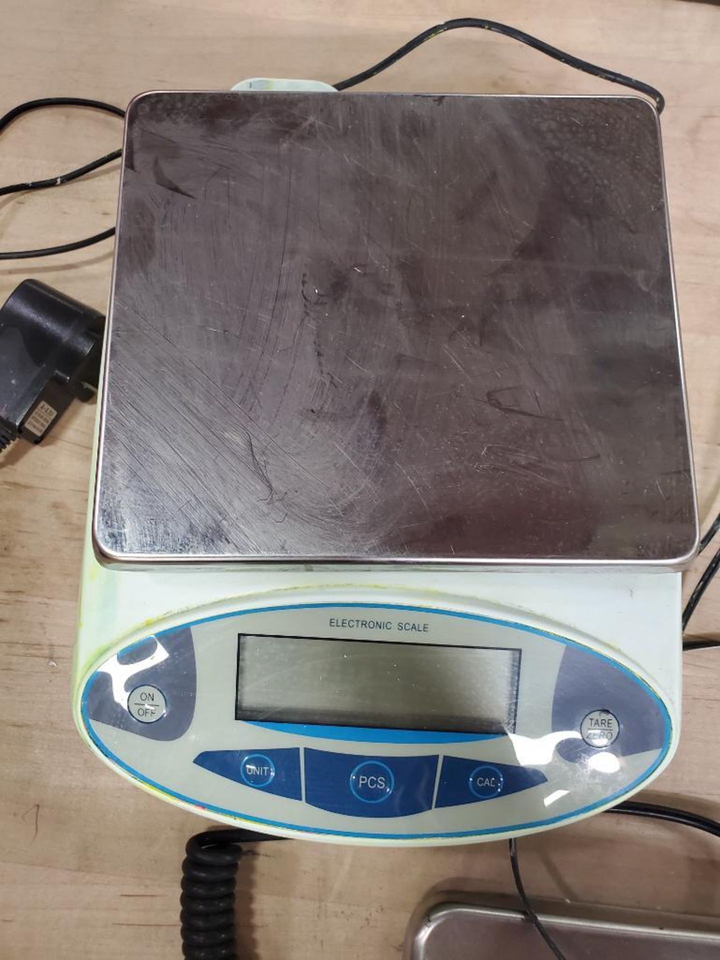 (2) ELECTRONIC DIGITAL SCALES & SMART DIGITAL SCALE; MODEL ACE200, 440 LB. - Image 4 of 4