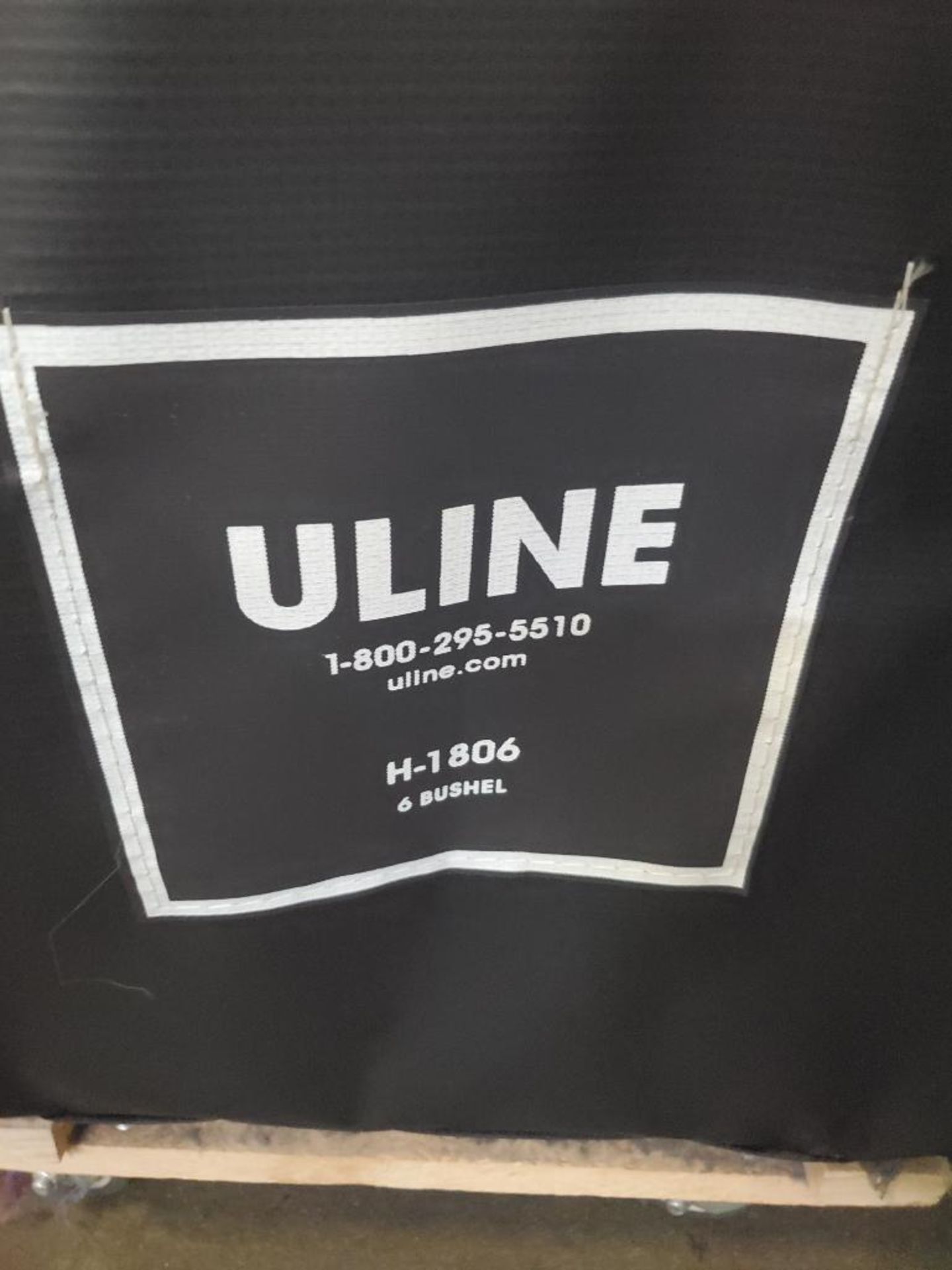 (15) ULINE 6-BUSHEL VINYL BASKET TRUCKS H-1806 - Image 3 of 4