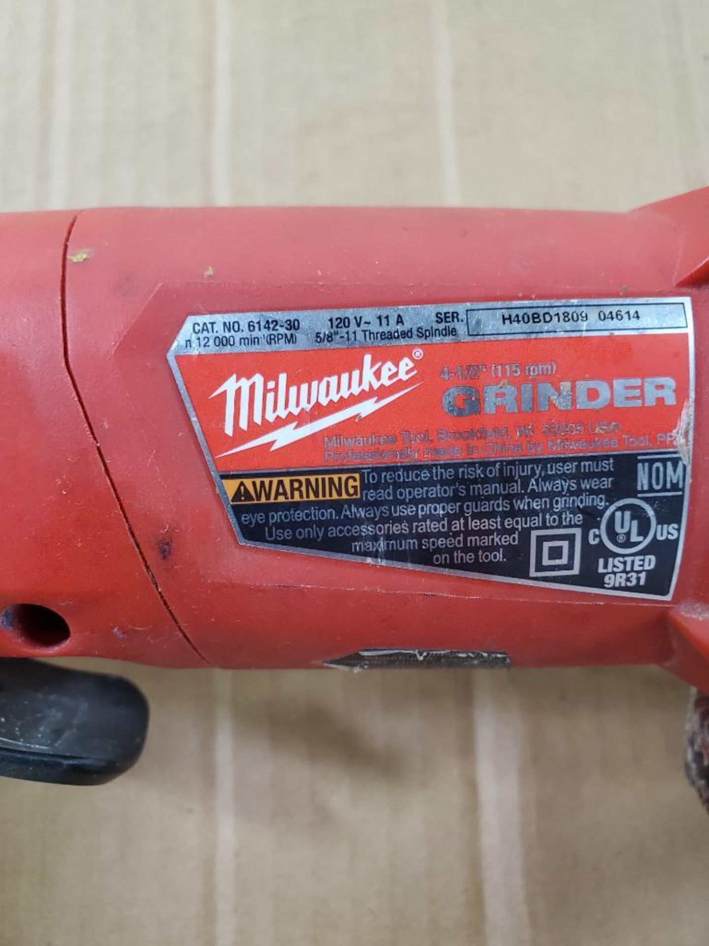 MILWAUKEE ELECTRIC 4 1/2'' GRINDER, CAT# 6142-30, S/N H40BD180904614, AND RYOBI ELECTRIC 3/8'' DRILL - Image 2 of 4