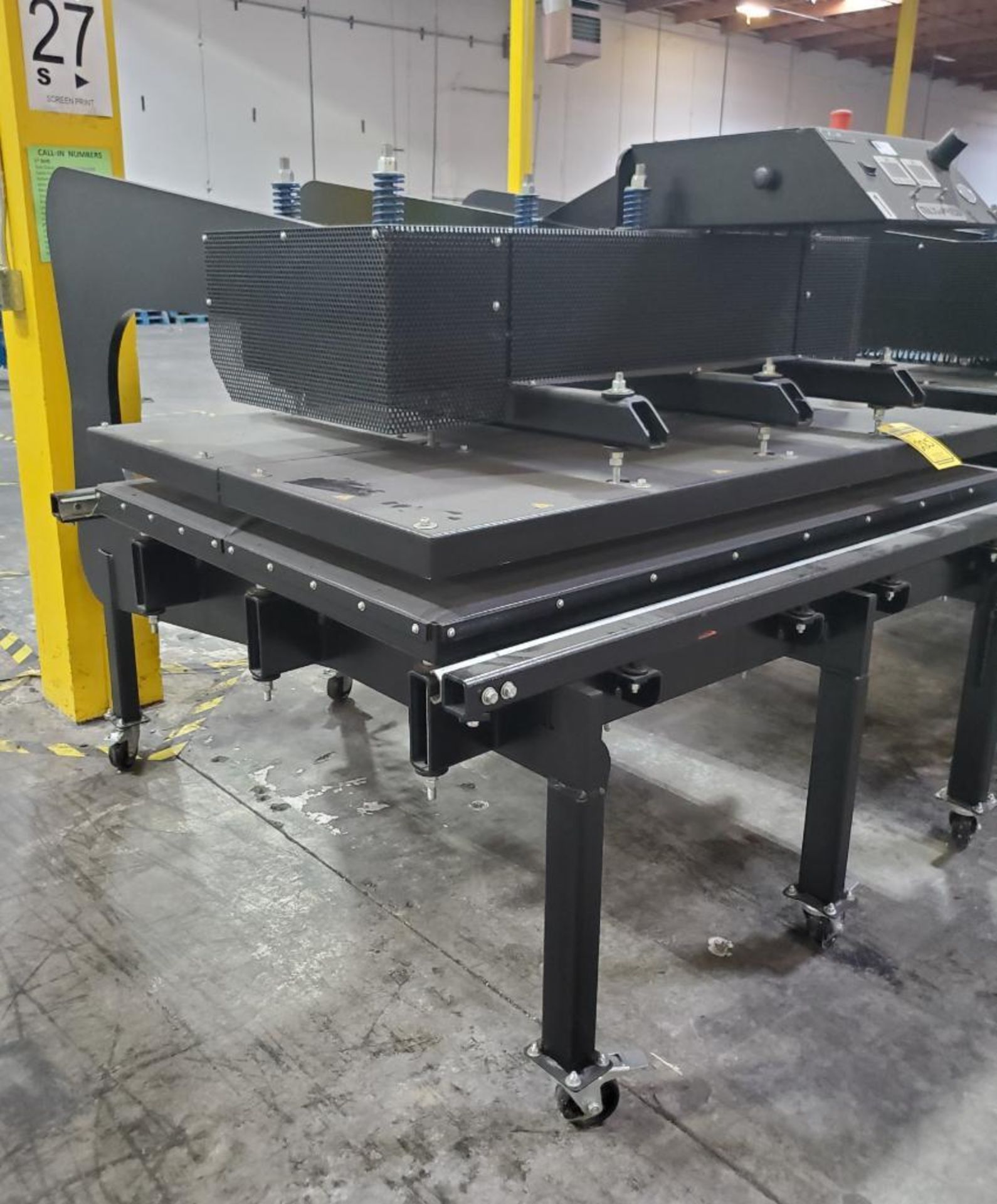 GEO-KNIGHT MAXI PRESS; 44'' X 64'' AUTOMATIC AIR/HEAT PRESSES, DUAL ZONE DRO, WITH INFEED/OUTFEED TA - Image 3 of 8