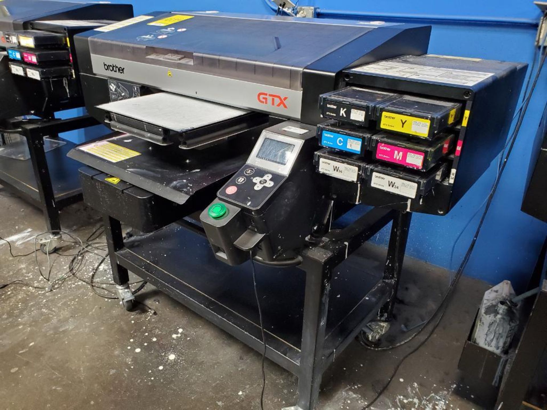 BROTHER GTX-422 GARMENT PRINTER, S/N M8930162, 14-1/2'' X 16-1/2'' TABLE (NO LAPTOP), 87,590 TOTAL P - Image 2 of 7