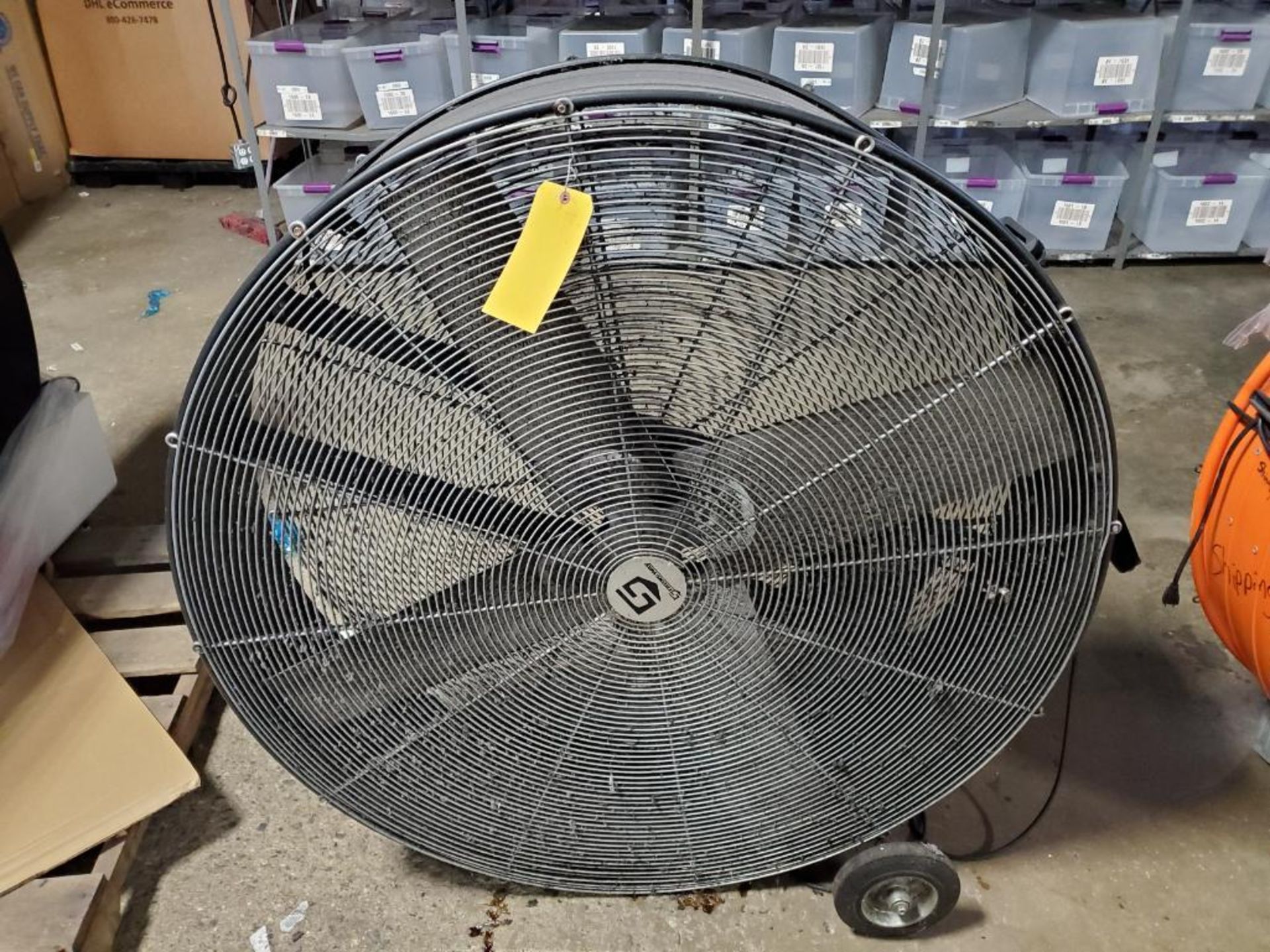 (1) 4' STRONGWAY 120 V. BELT DRIVE DRUM FAN, MODEL 49935, S/N 001586 - Image 2 of 3