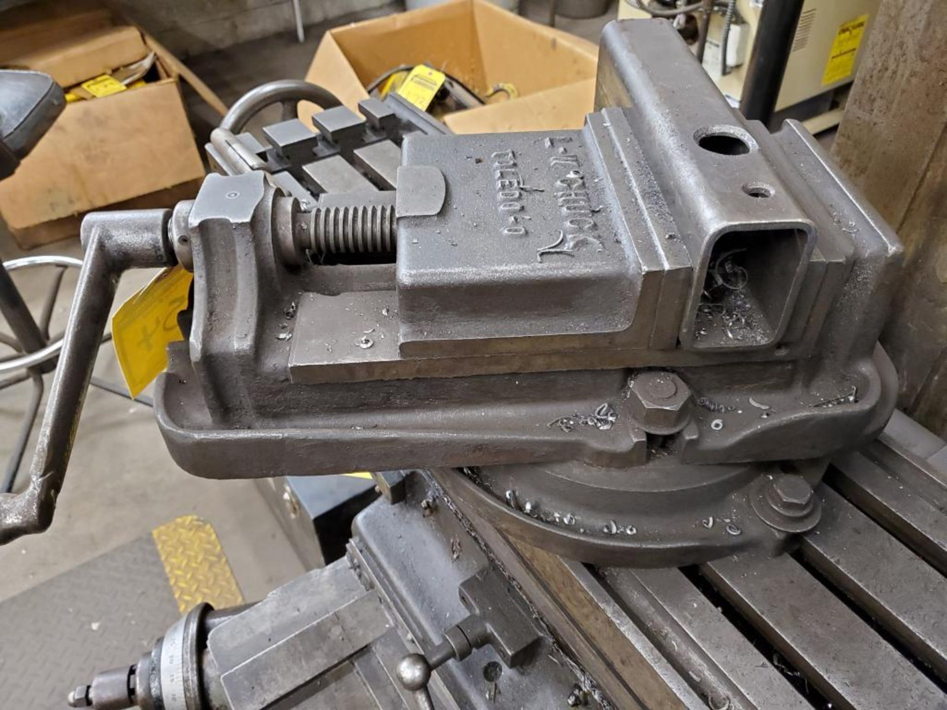 TOLEDO 6-1/2" ROTARY MACHINE VISE